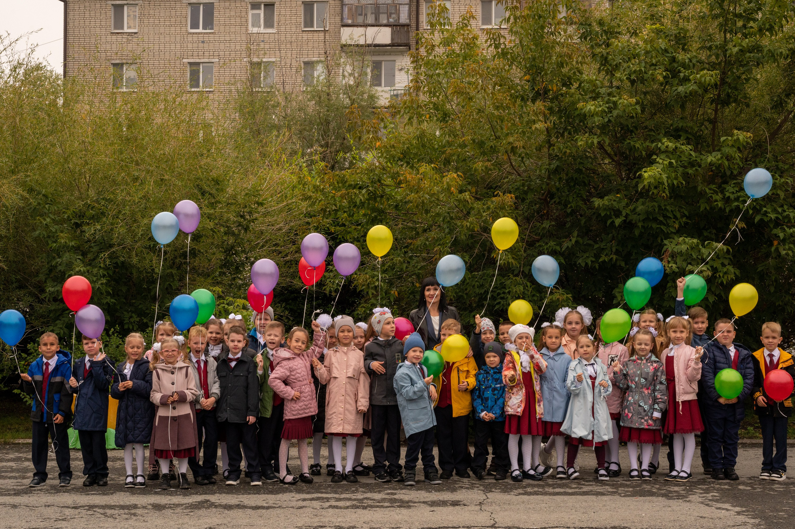 1 сентября 1 К 16 гимназия репортаж, линейка +в классе. Фотограф новорожденных, семейный детский в Тюмени Татьяна Морозова