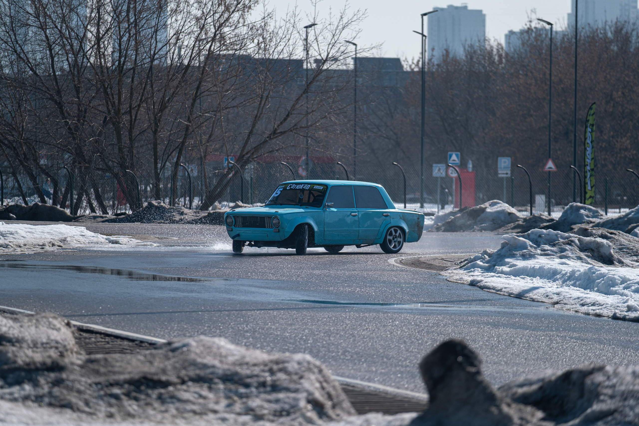 Спортивная автомобильная съемка. Malenkyia