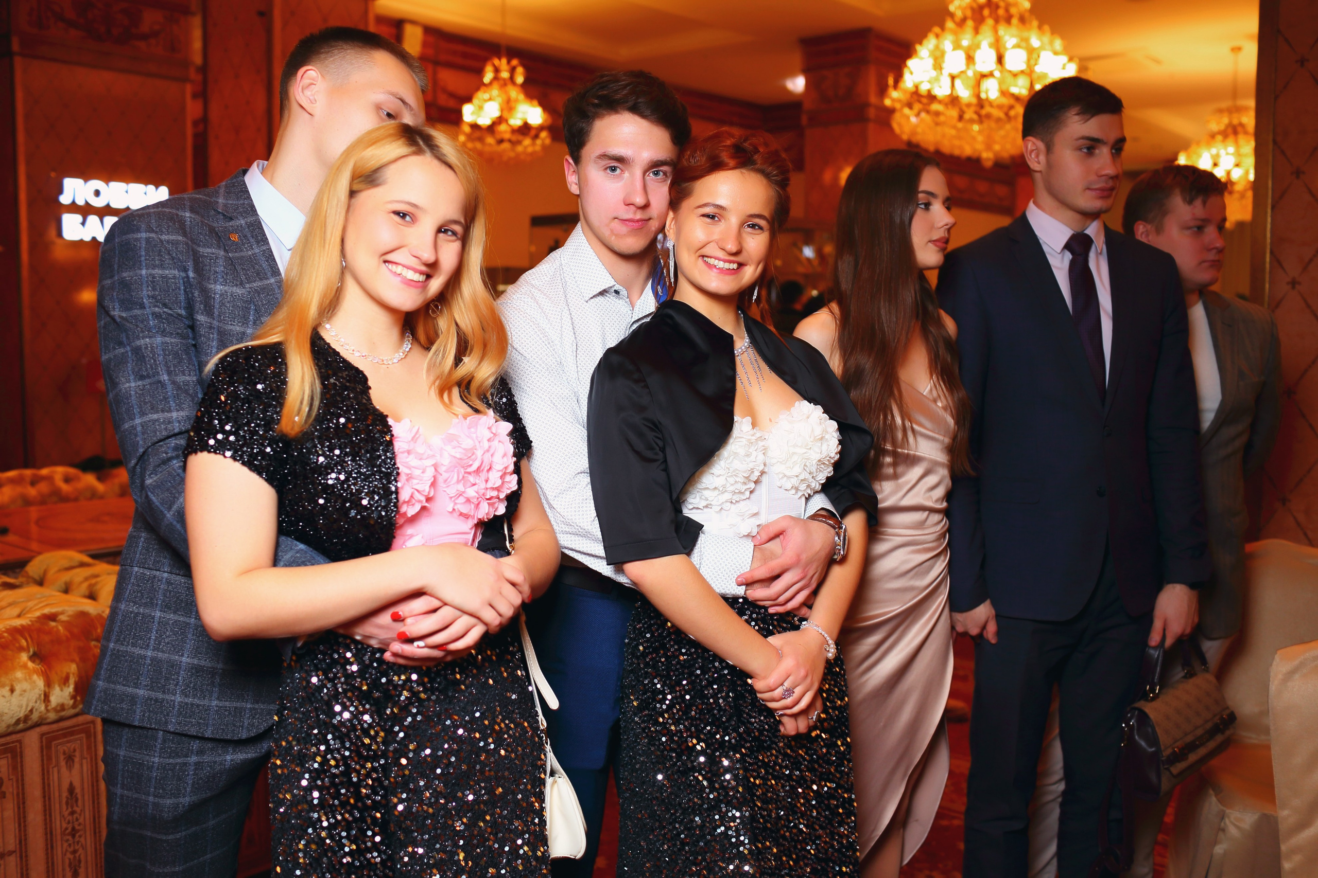 Съемка выездной регистрации в отеле. Свадебный и репортажный фотограф в Ярославле и Санкт-Петербурге Роман Микрюков