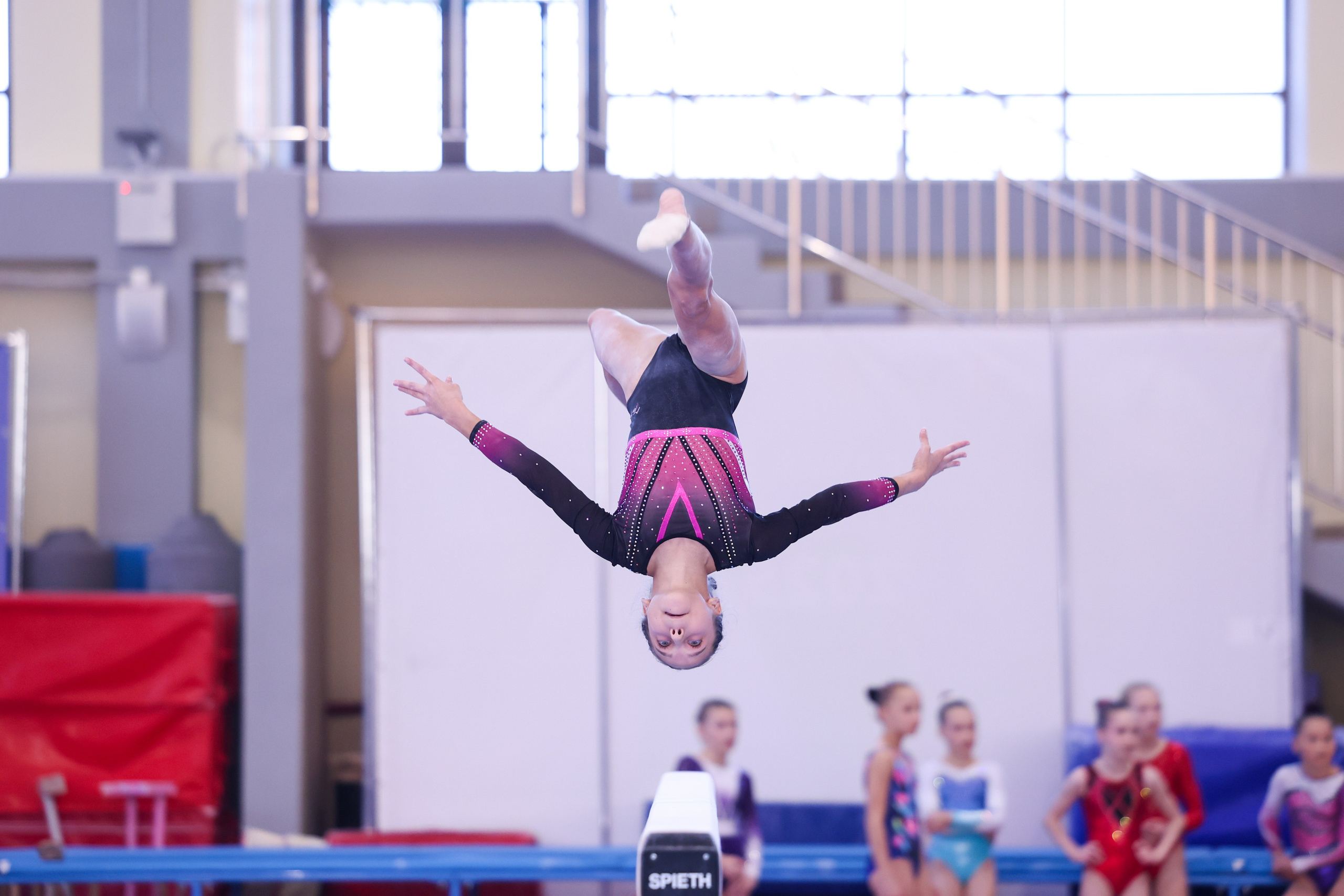 Первенство Санкт-Петербурга среди девушек 09.10.2025. Спортивный и репортажный фотограф Антон Тереханов