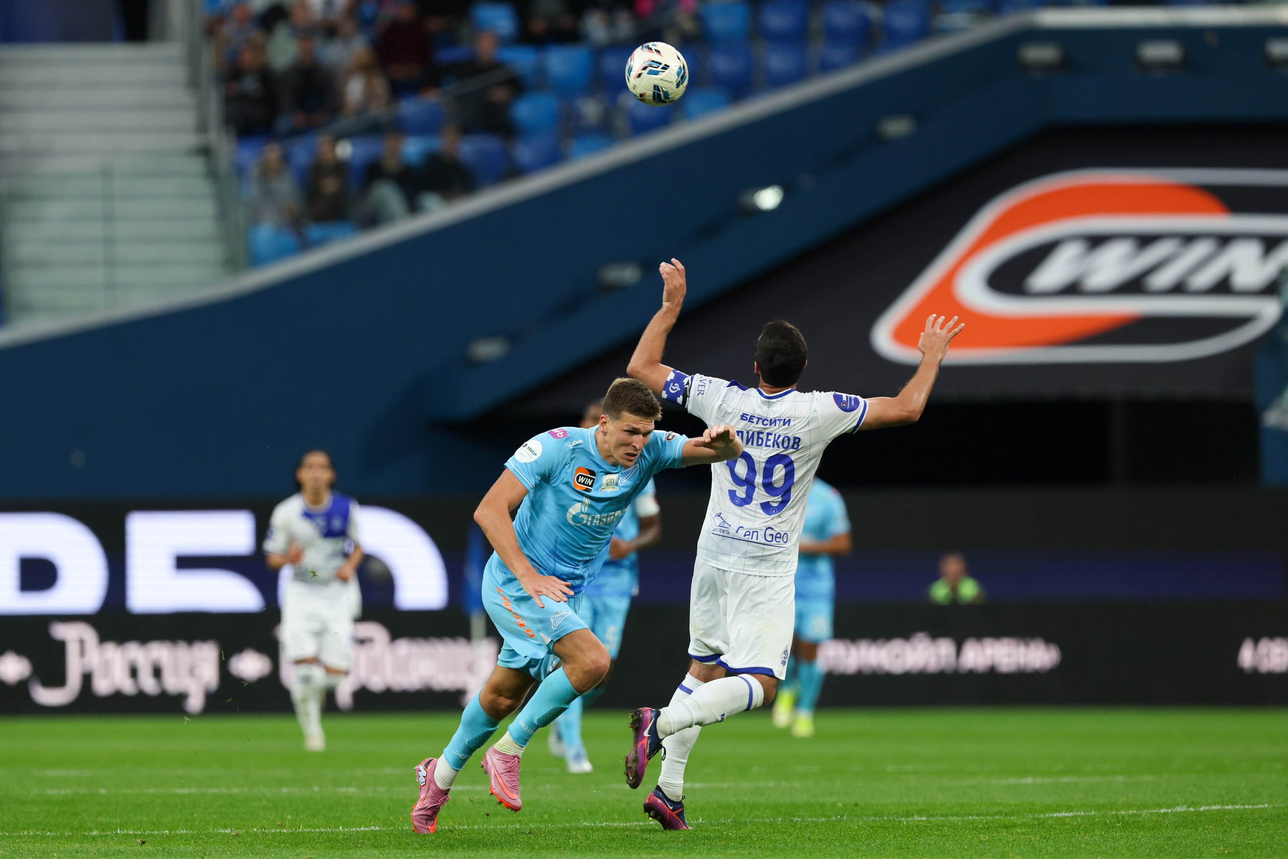 ФК «Зенит» — ФК «Динамо» Махачкала 23.08.2025. Спортивный и репортажный фотограф Антон Тереханов