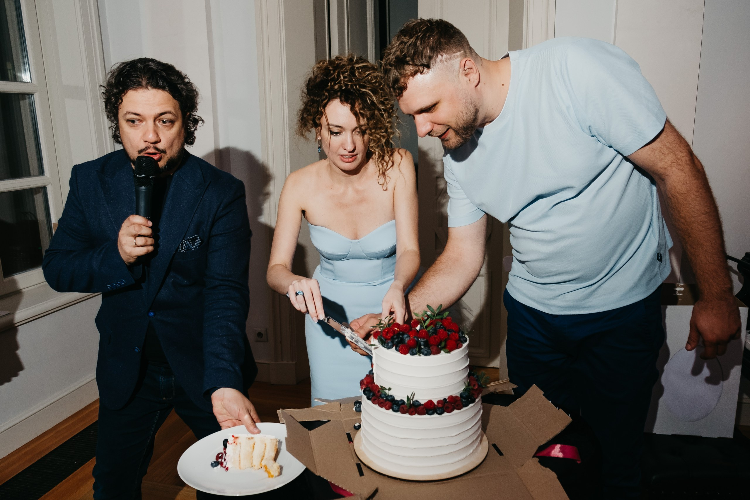 Хочу голубое платье. Свадебный фотограф Александра Тюлякова