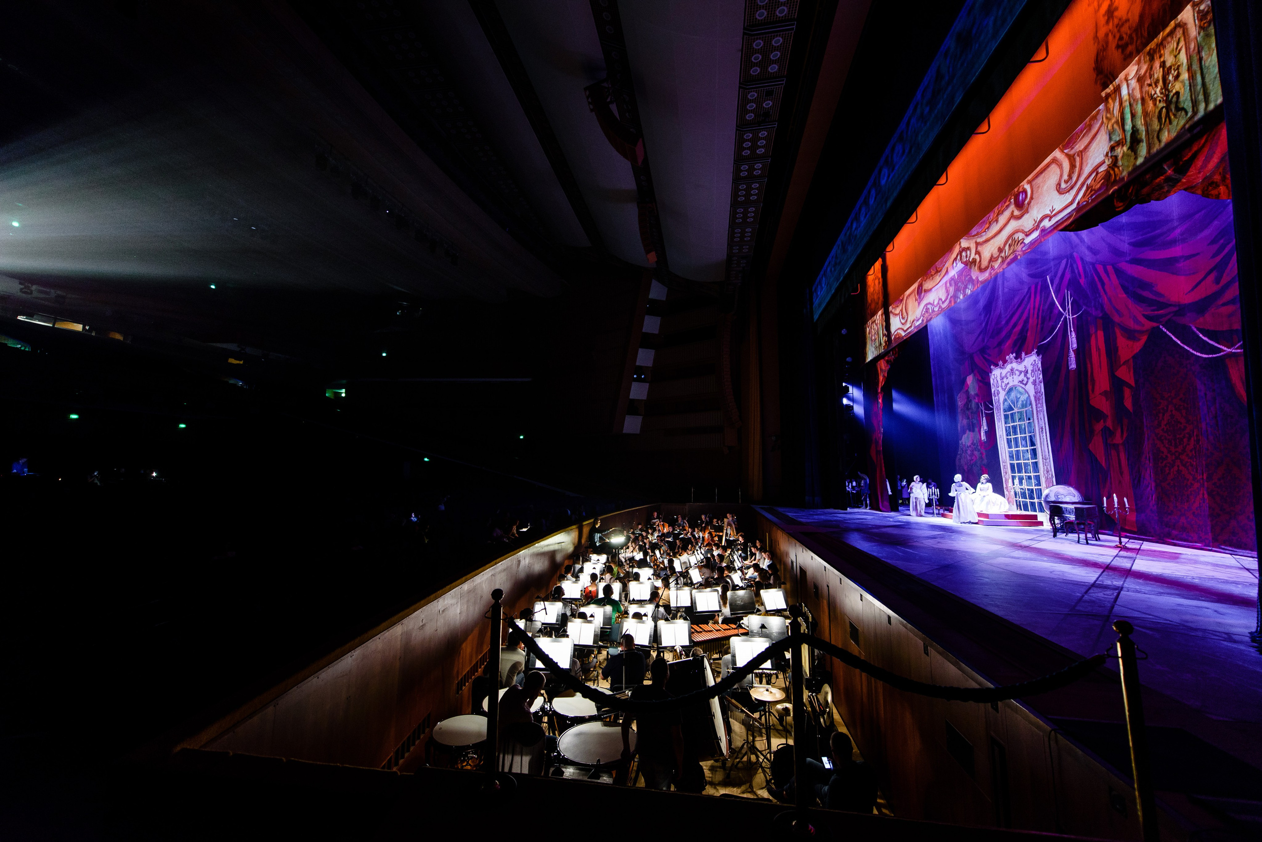 Balley. Moscow Kremlin. Bakcstage. Wedding and Destination photographer Rustam Kalimullin