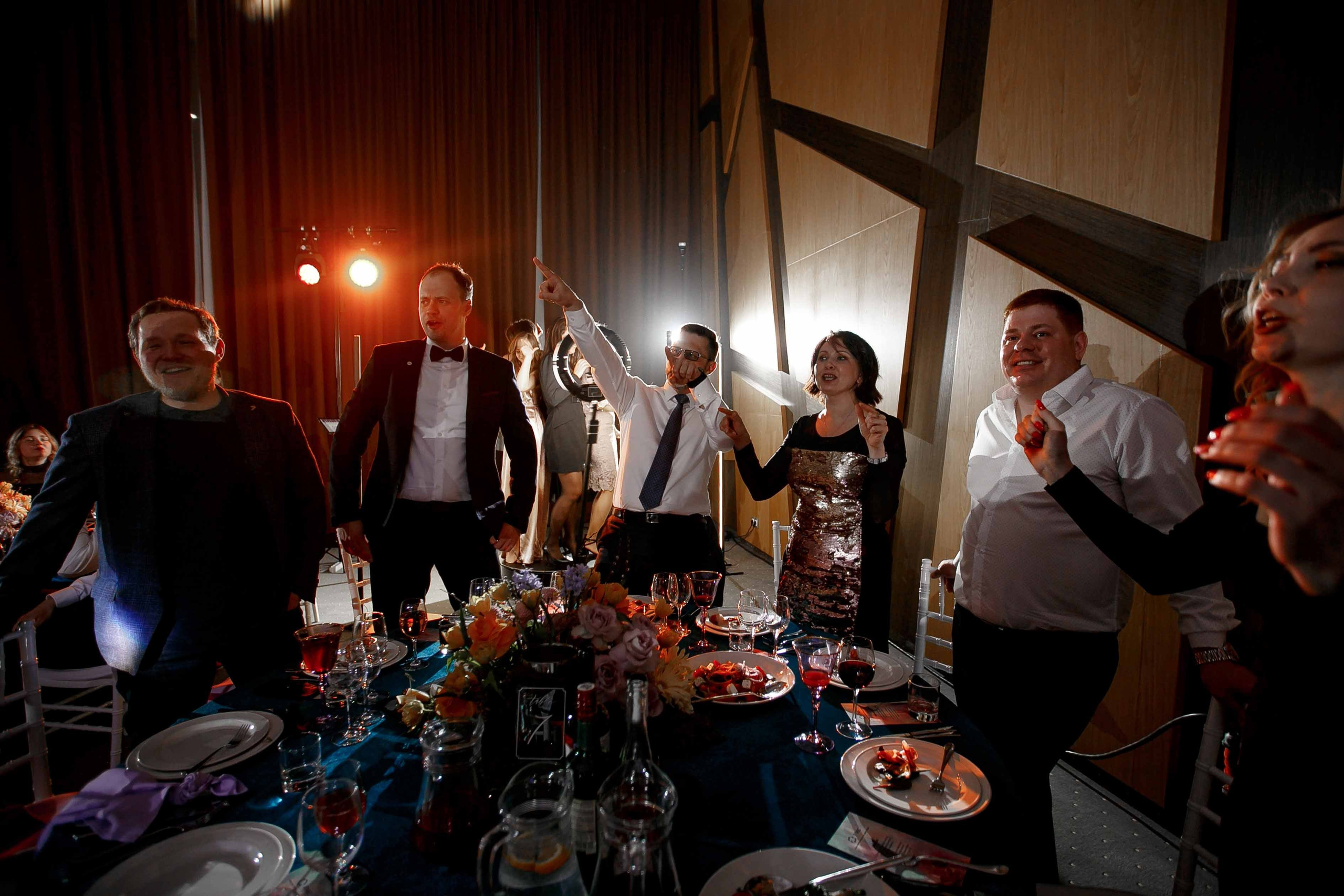 Банкет в «Азимуте». Ваш репортажный фотограф Артемий Антонов