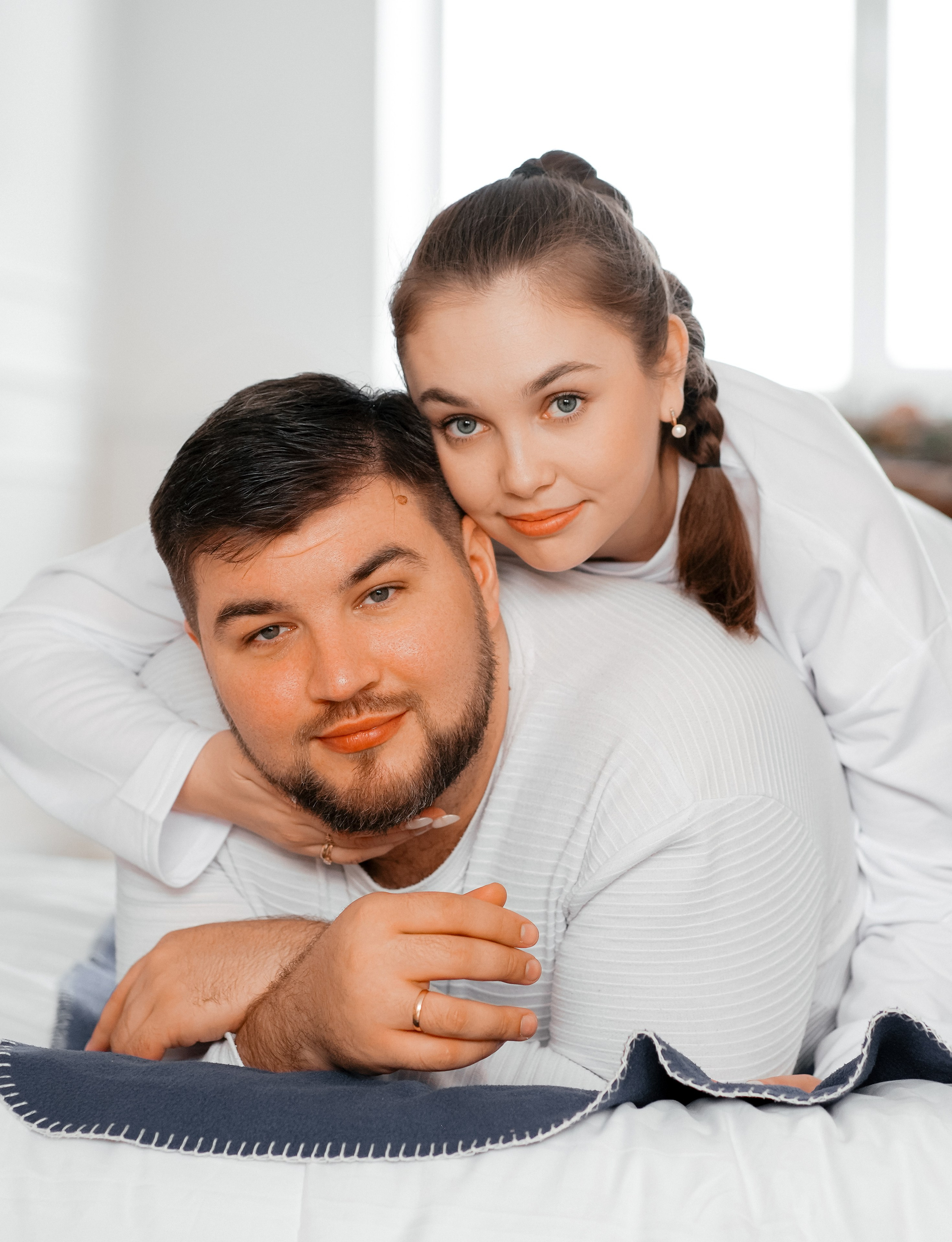 Фотосессия ко дню рождения ребенка. Фотограф Ким Наталья в Красноярске