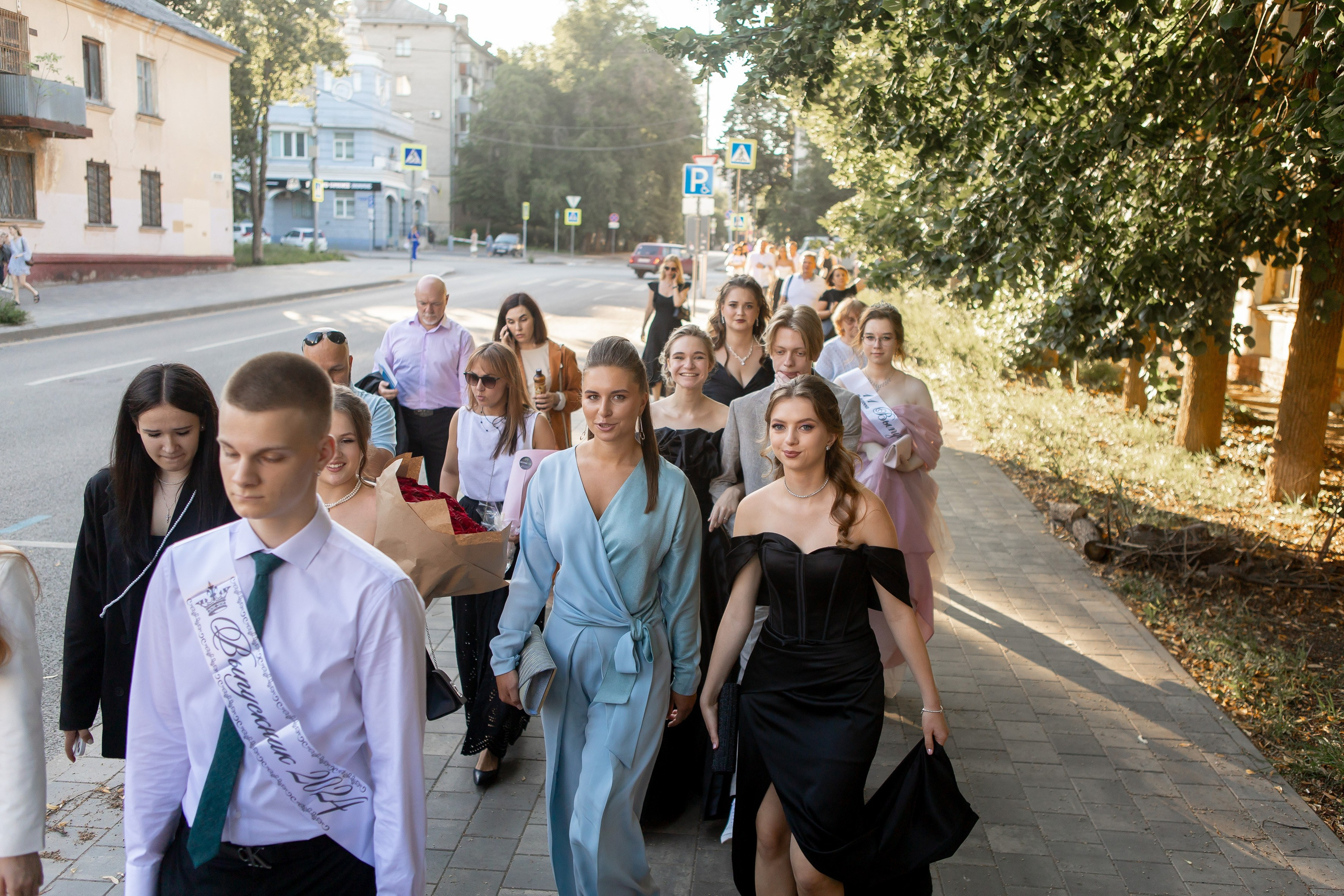 Выпускной Гимназия 12 2024 г. Свадебный и портретный Фотограф в Липецке Дмитрий Котюков