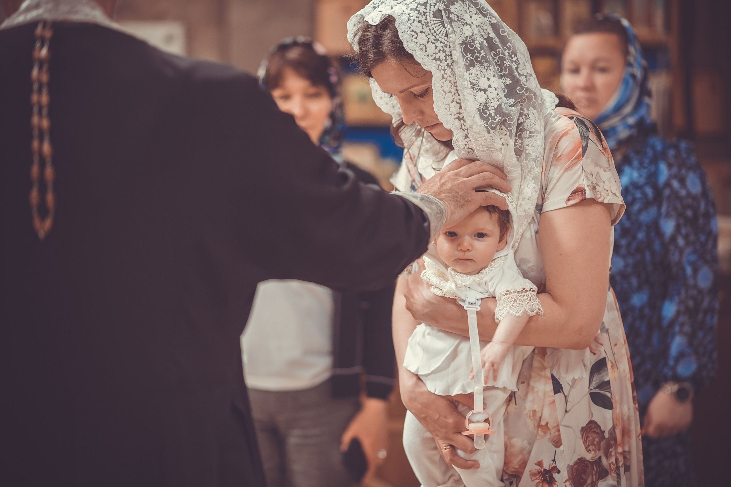 Крещение. Семейный и детский фотограф и видеограф в Санкт-Петербурге Веденина Юл
