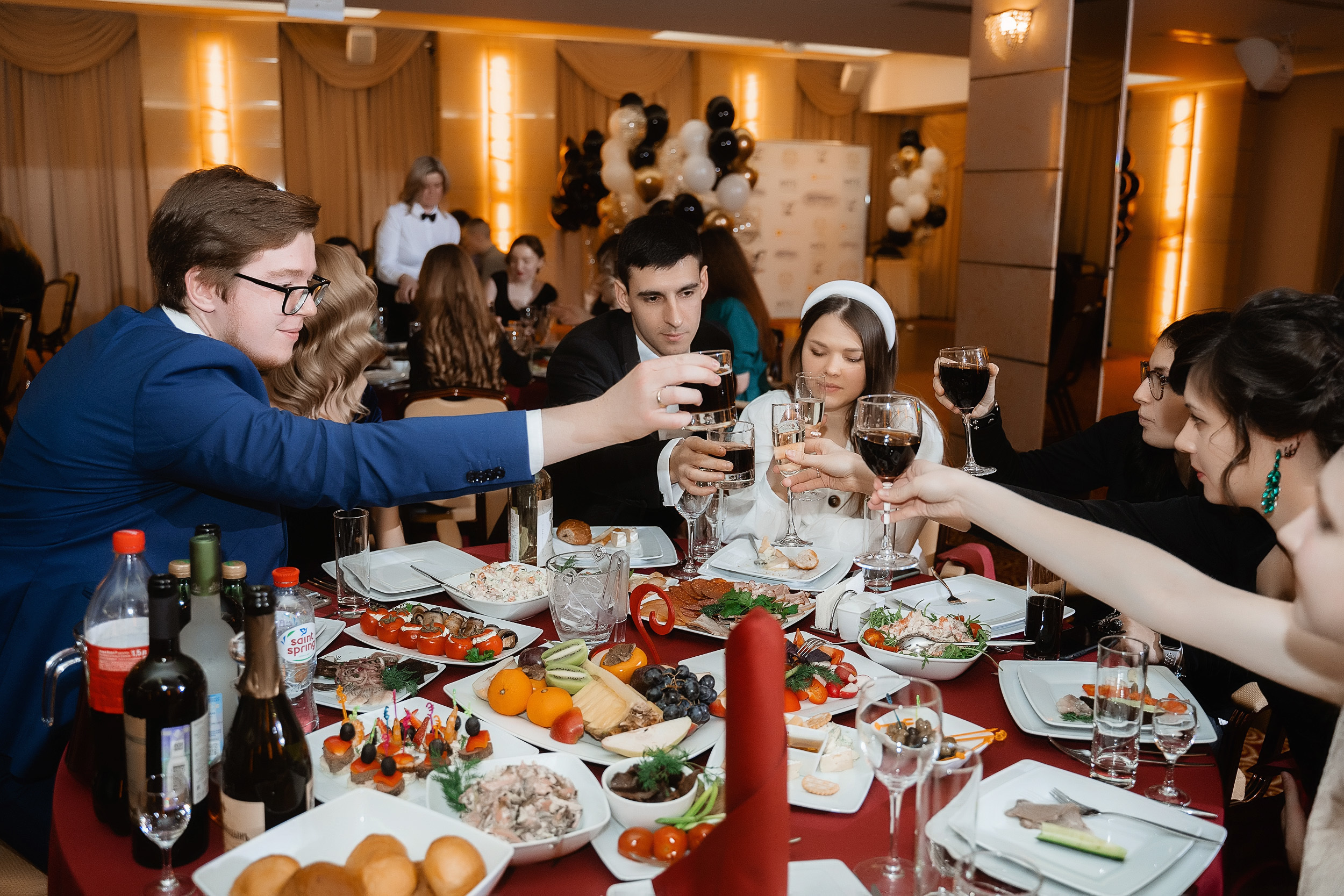 Корпоратив группы компаний