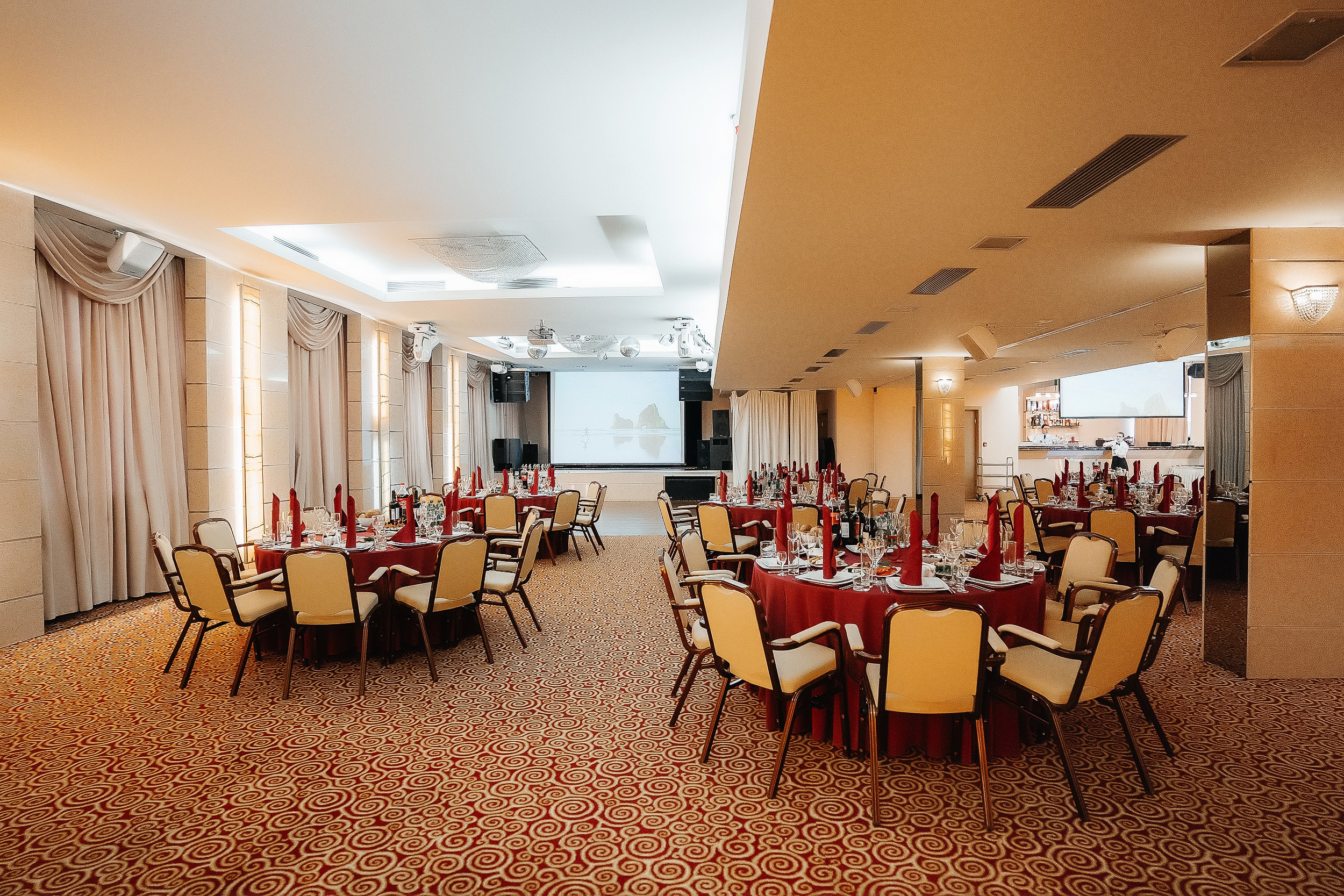 Корпоратив группы компаний