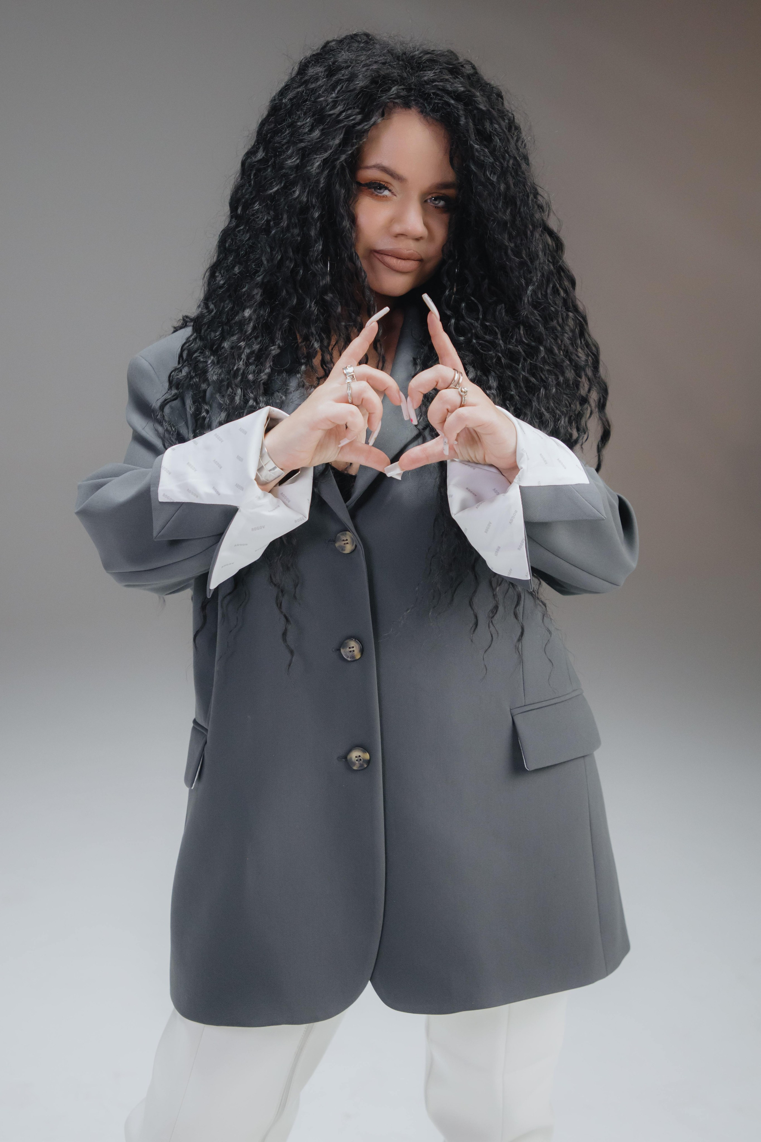 Съемка клипа Юлианны Карауловой и Бьянки. Фотограф в Москве и Санкт-Петербурге Дарина