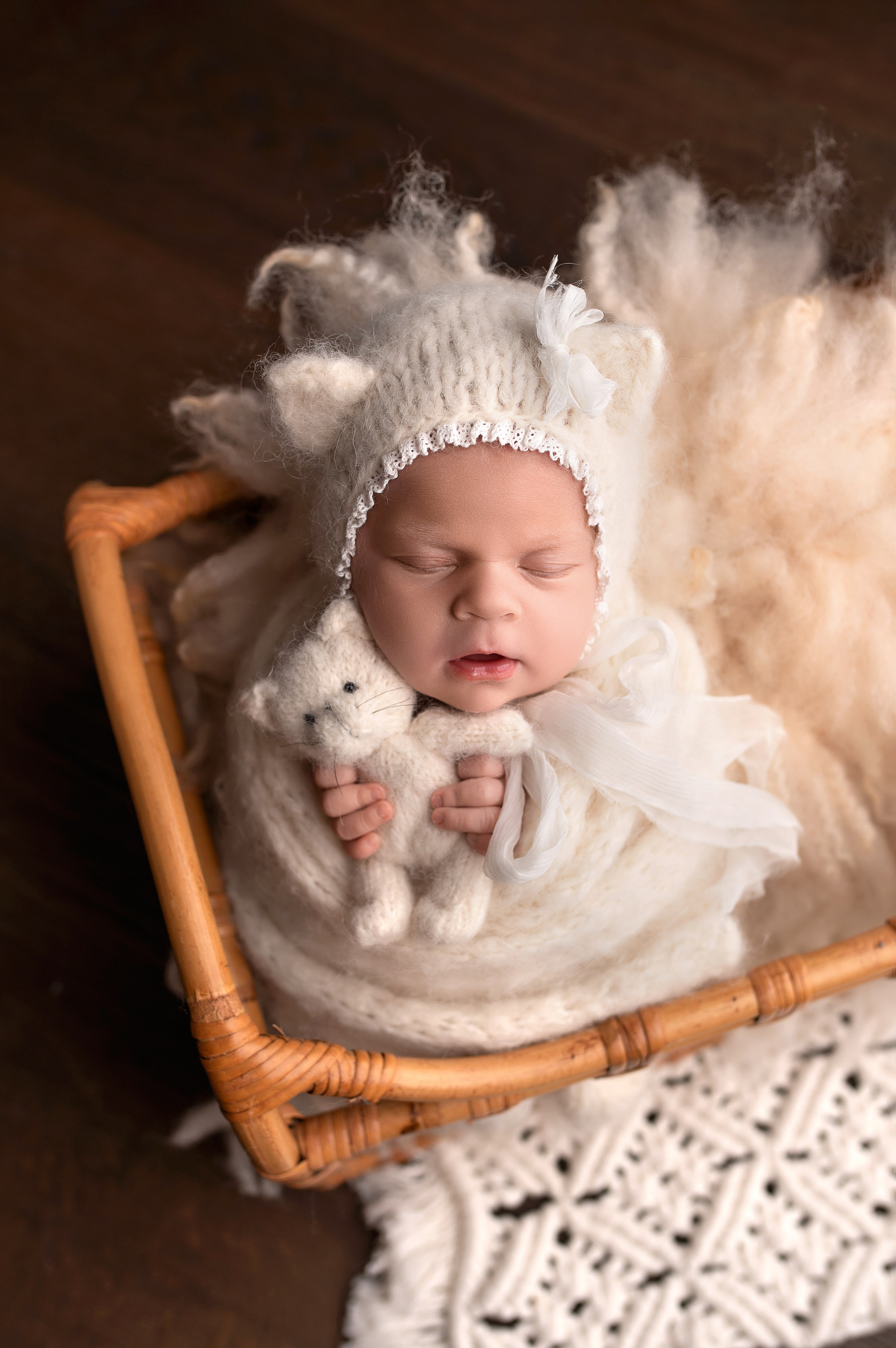 Новорождённые девочки. Детский фотограф новорождённых в Минске Боровик Екатерина