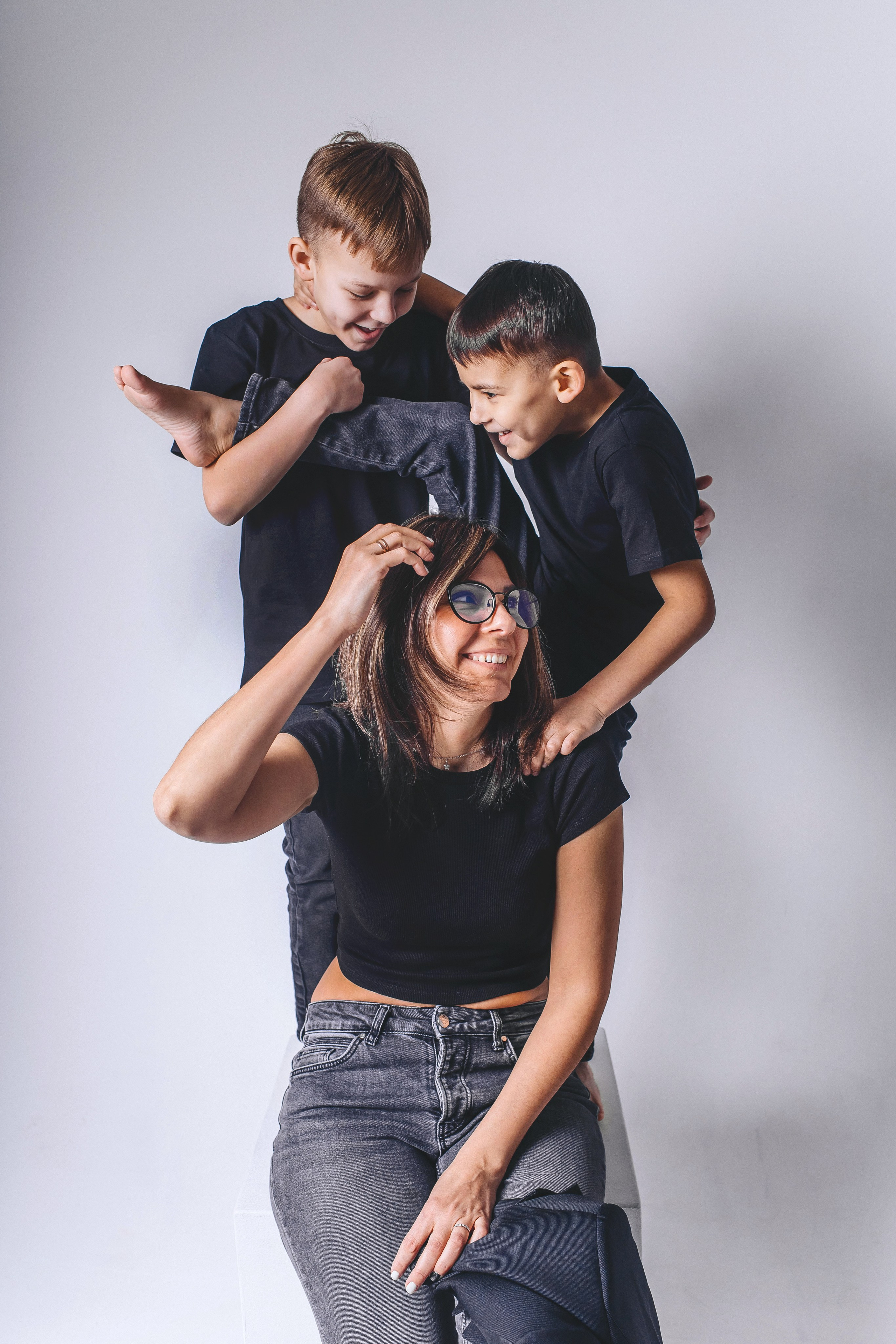 Лейла и сыновья 2023. Фотограф Наталья Шпиллер Санкт-Петербург