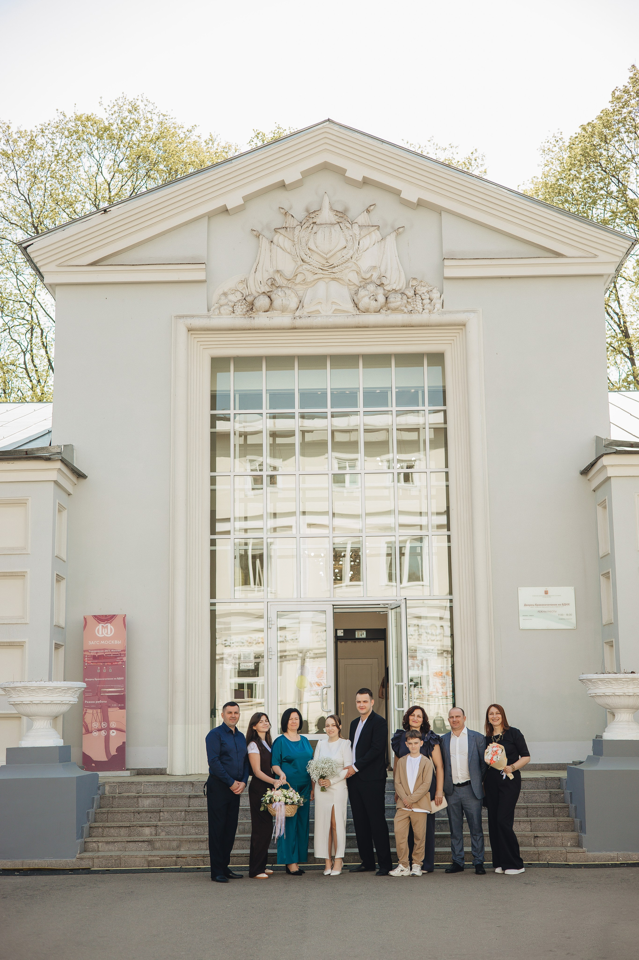 Тоня & Рома. ВДНХ. Свадебный и семейный фотограф Пушкин Царское Село СПБ Питер Санкт-Петербург и Рязань Ольга Козлова