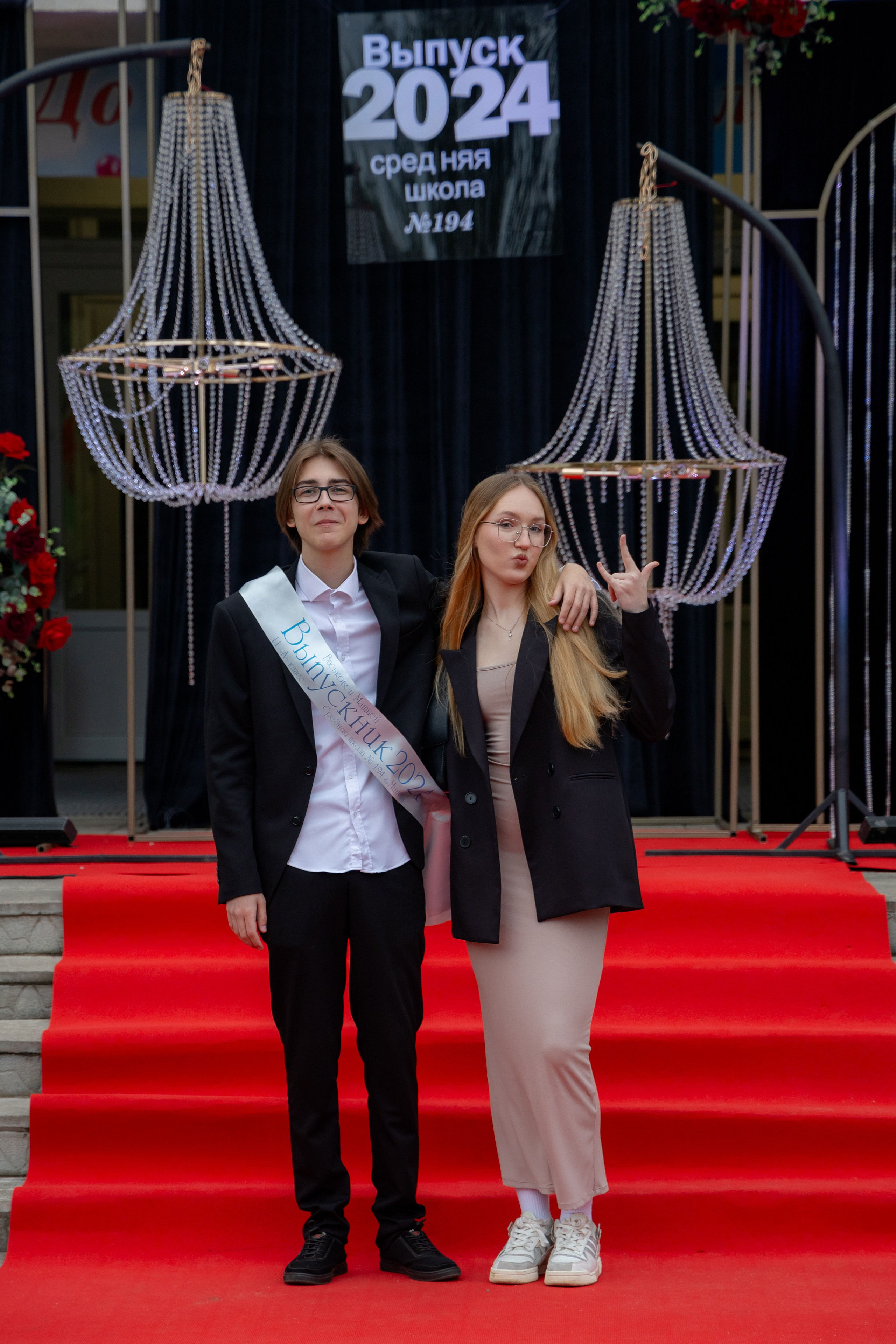 Школьный выпускной 2024 год в Соколе (Минск). Свадебный фотограф в Минске/Беларуси Сергей Спиридонов