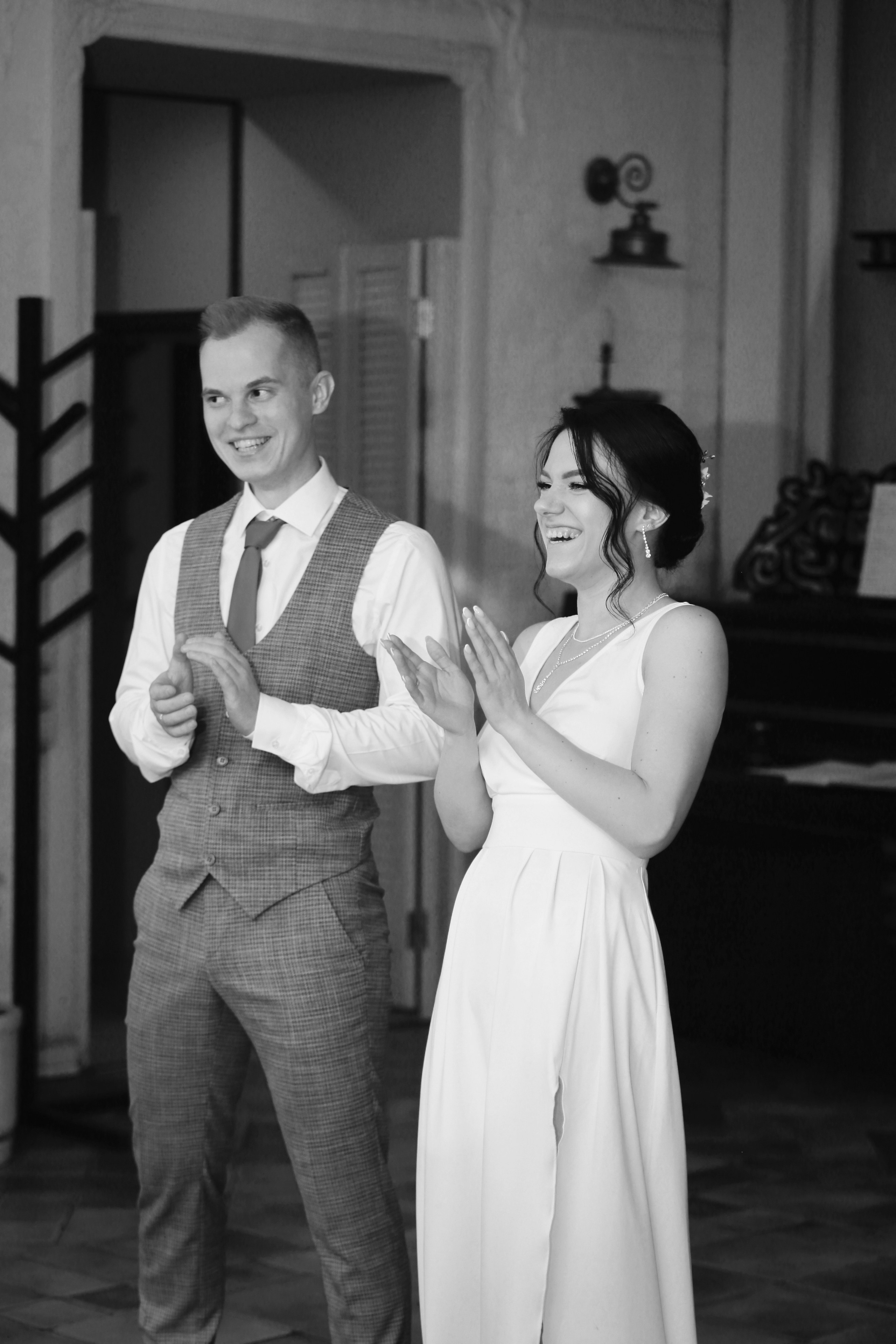 Съемка пары в отеле, на природе, в городе. Свадебный и репортажный фотограф в Ярославле и Санкт-Петербурге Роман Микрюков