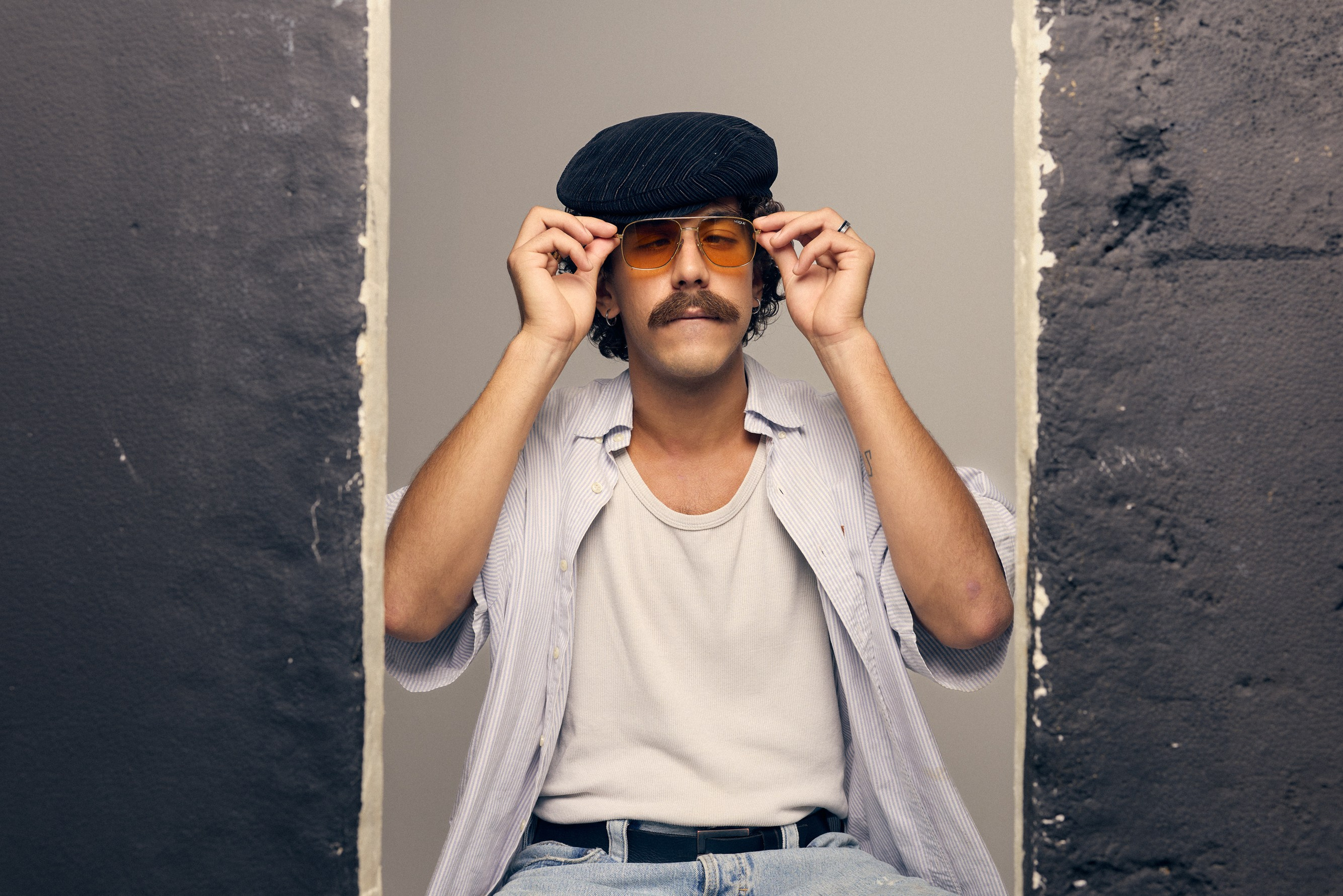 Artistic photoshoot in Barcelona. Europe Wedding Photo  — destination wedding photography across Europe and the Middle East