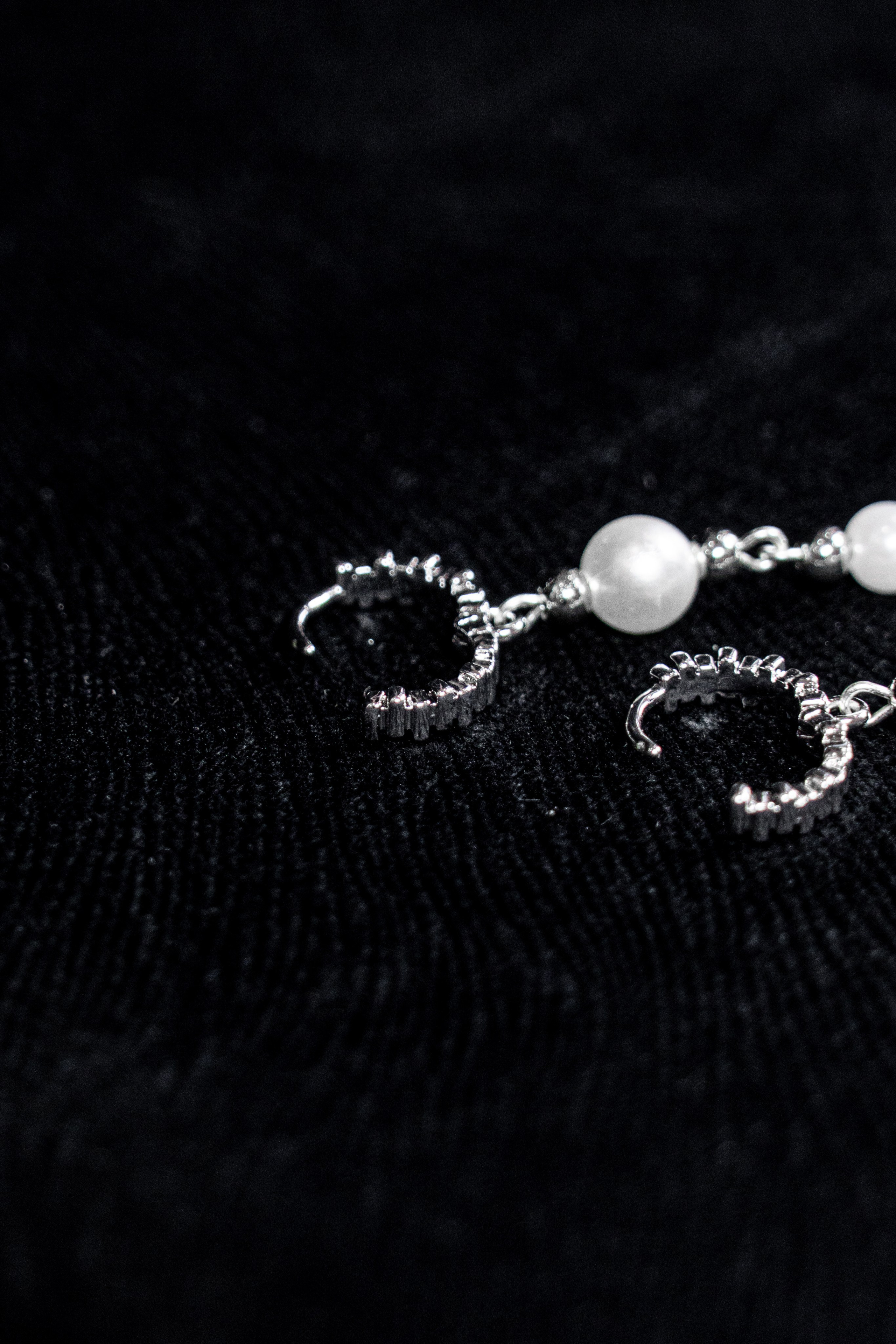 Фото бижутерии для маркетплейсов Ozon и Wildberries Предметная фотосъемка бижутерии для Wildberries и Ozon в Краснодаре. Шедевры для Вас! Фотограф и Видеограф в Краснодаре Пахиев Руслан