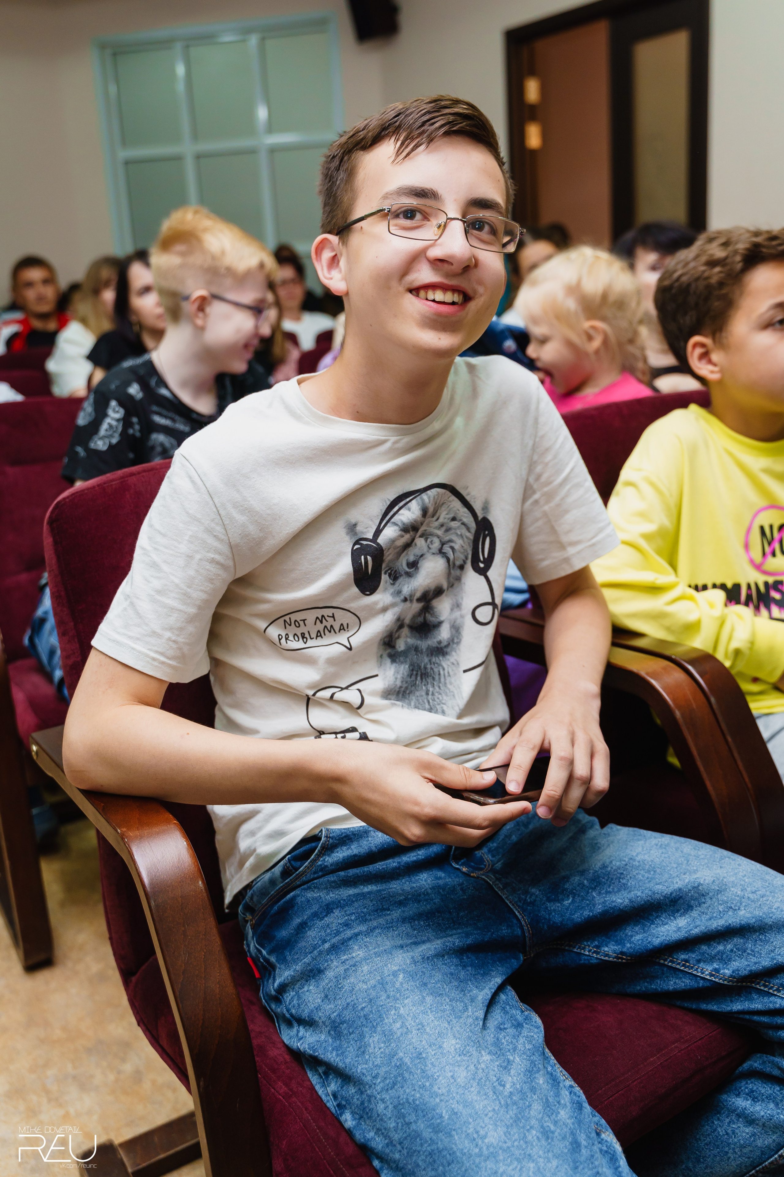 ВЫПУСКНОЙ ШКОЛЫ «Язык Для Успеха» 2023. Mike Dovetail | Портретный и репортажный фотограф