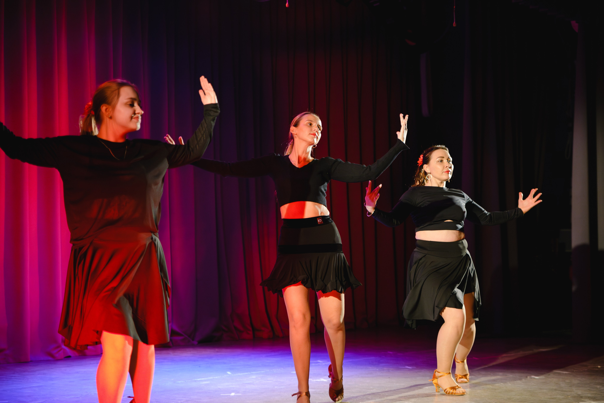 Отчетный концерт Студии пластики и танца SL. Портретный и репортажный фотограф в Санкт-Петербурге