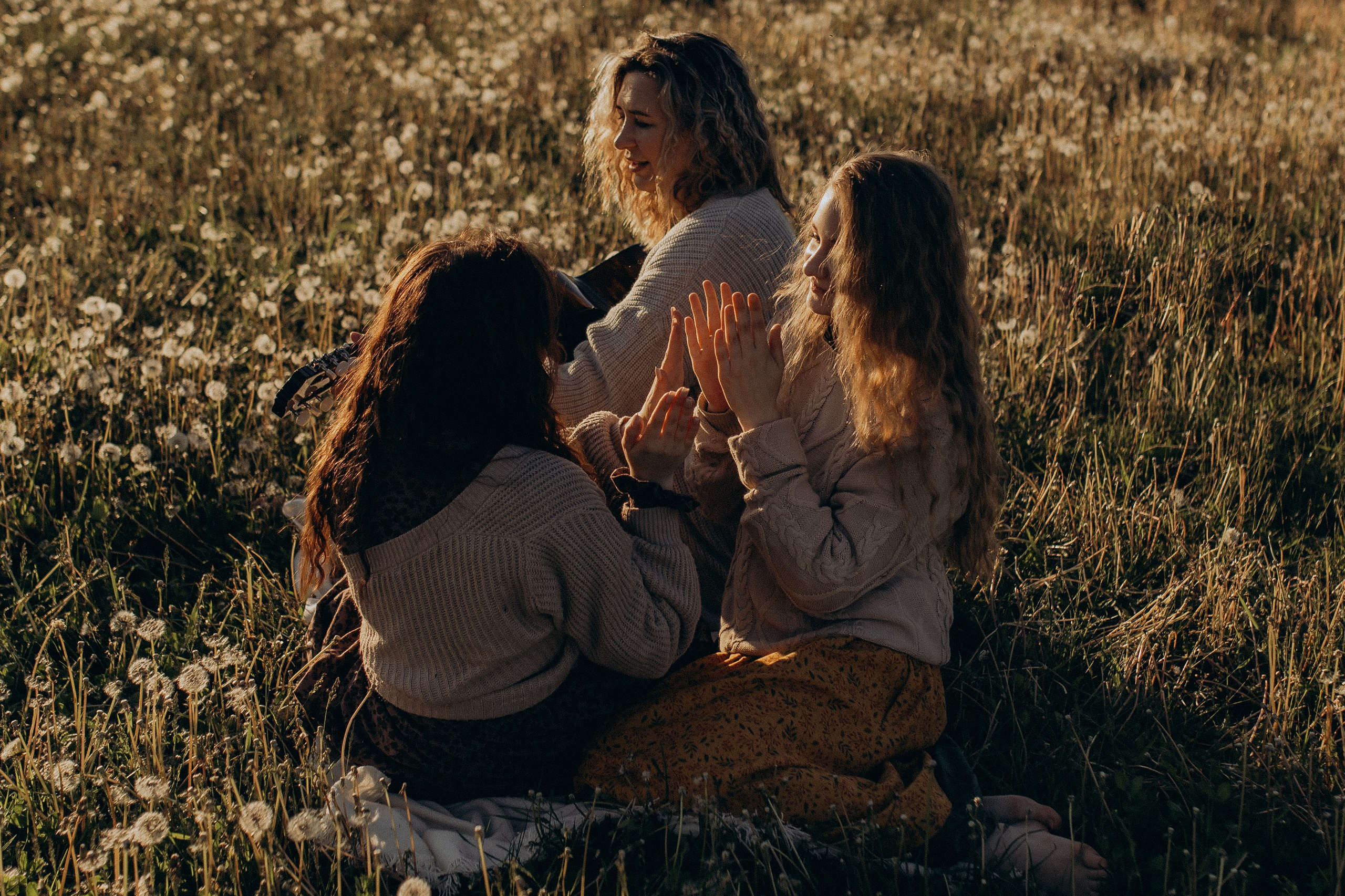 Настя с Дарьей и Ульяной. Семейный фотограф lifestyle в Новосибирске Елена Шпилевая