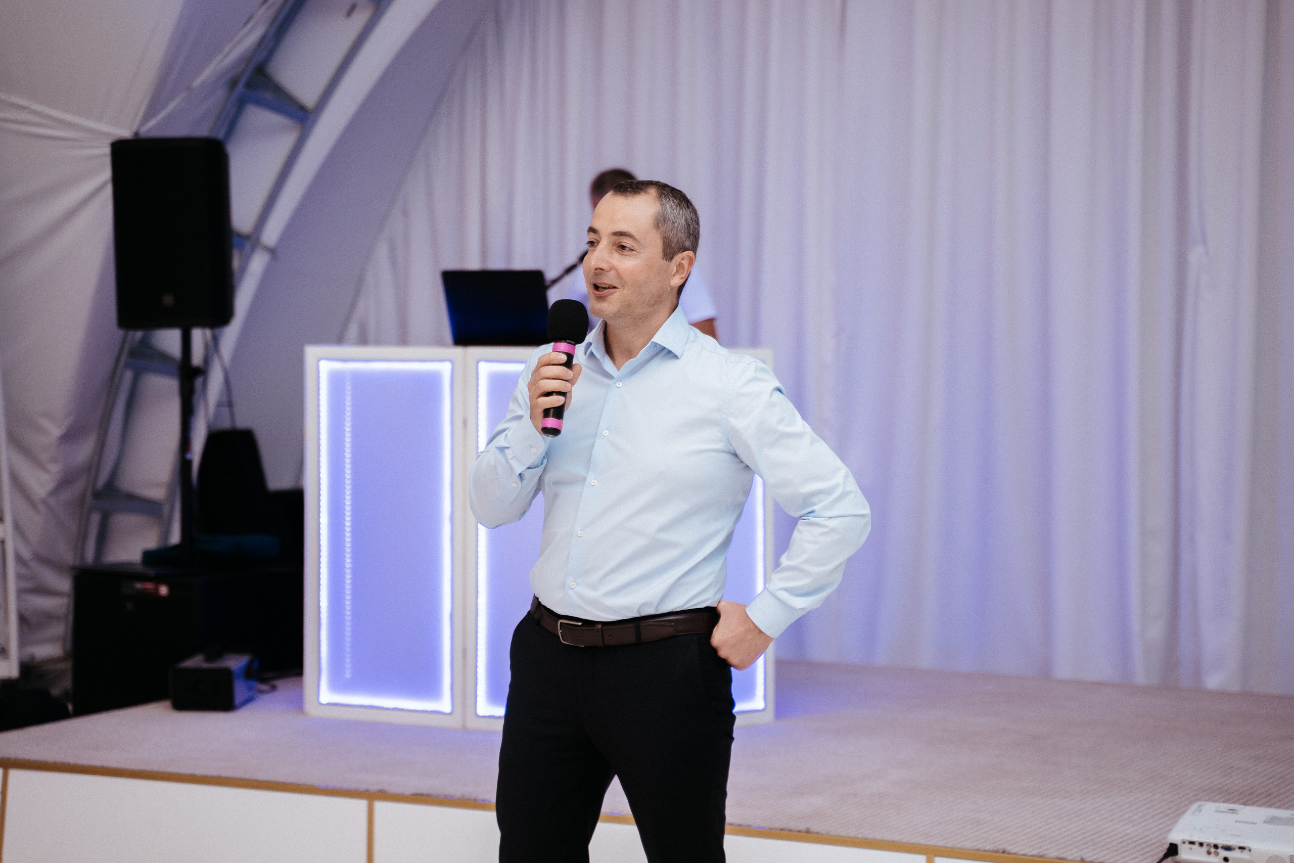 Ави Центр. Свадебный фотограф в Симферополе