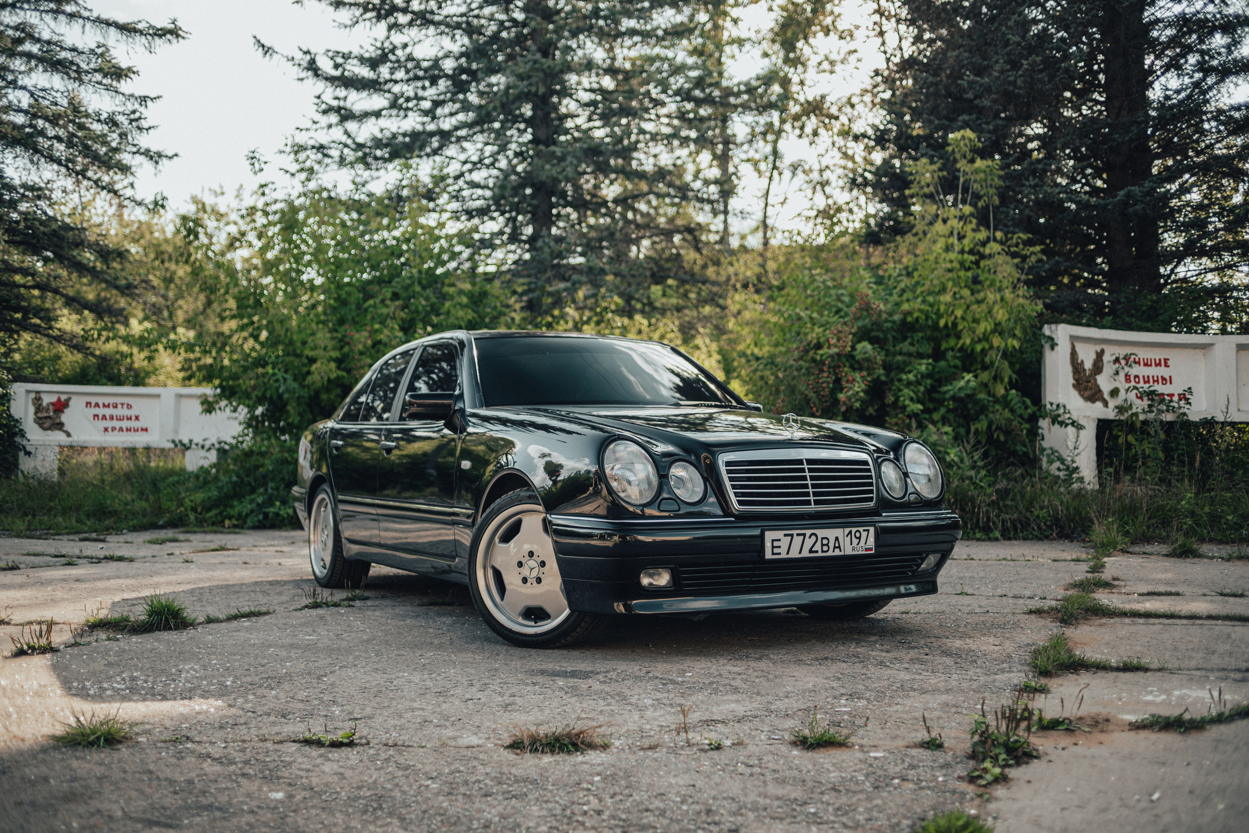 Mercedes W210. Автомобильный фотограф в Москве Андрей Емельянов