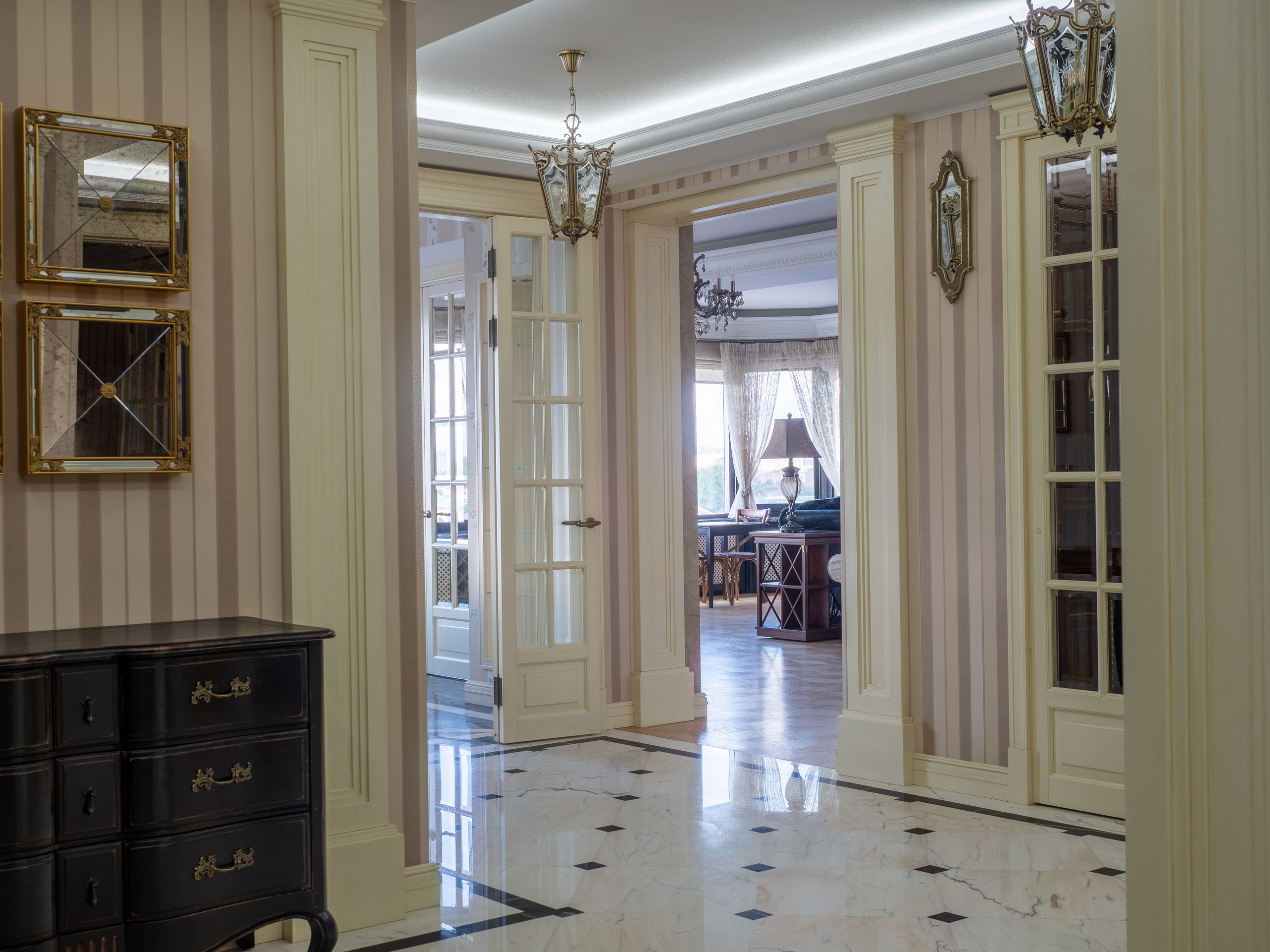 Дом на Воскресенской набережной. Сидоров Артем