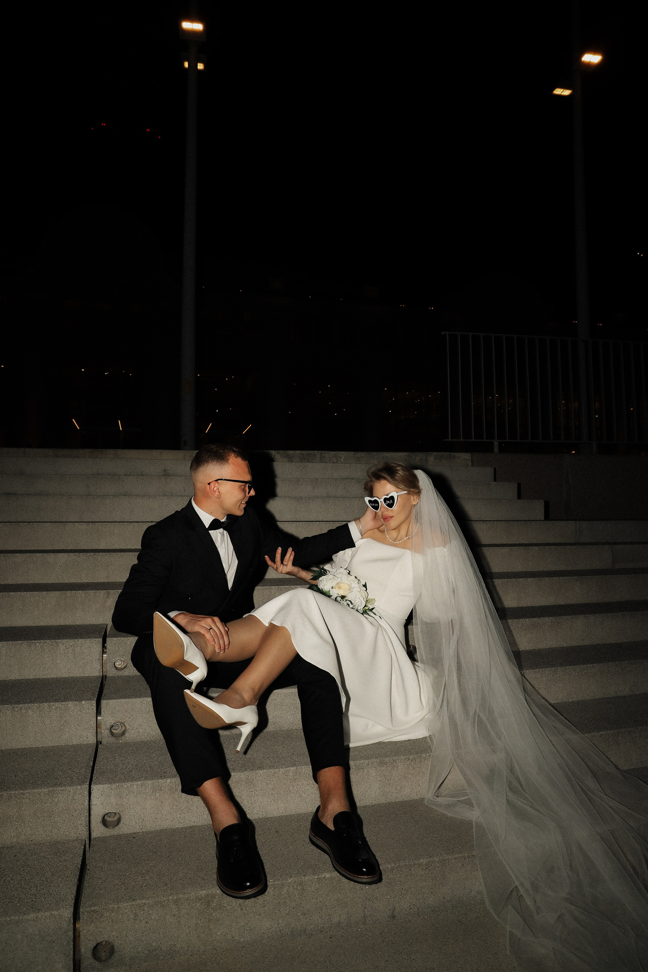 М. + Л.  Роспись в МФЦ, прогулка по ночной Москве. Семейный и lovestory фотограф в Москве Светлана Коняхина