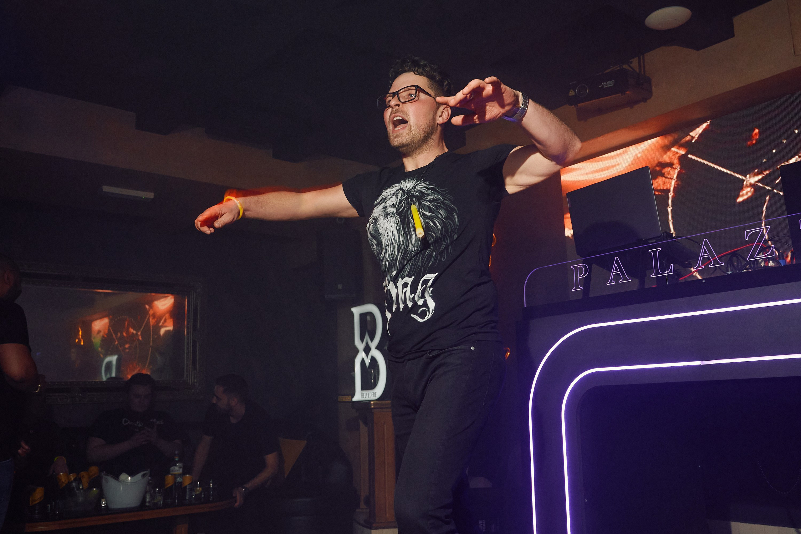 Our Disco. Photographer and Videographer in Montenegro