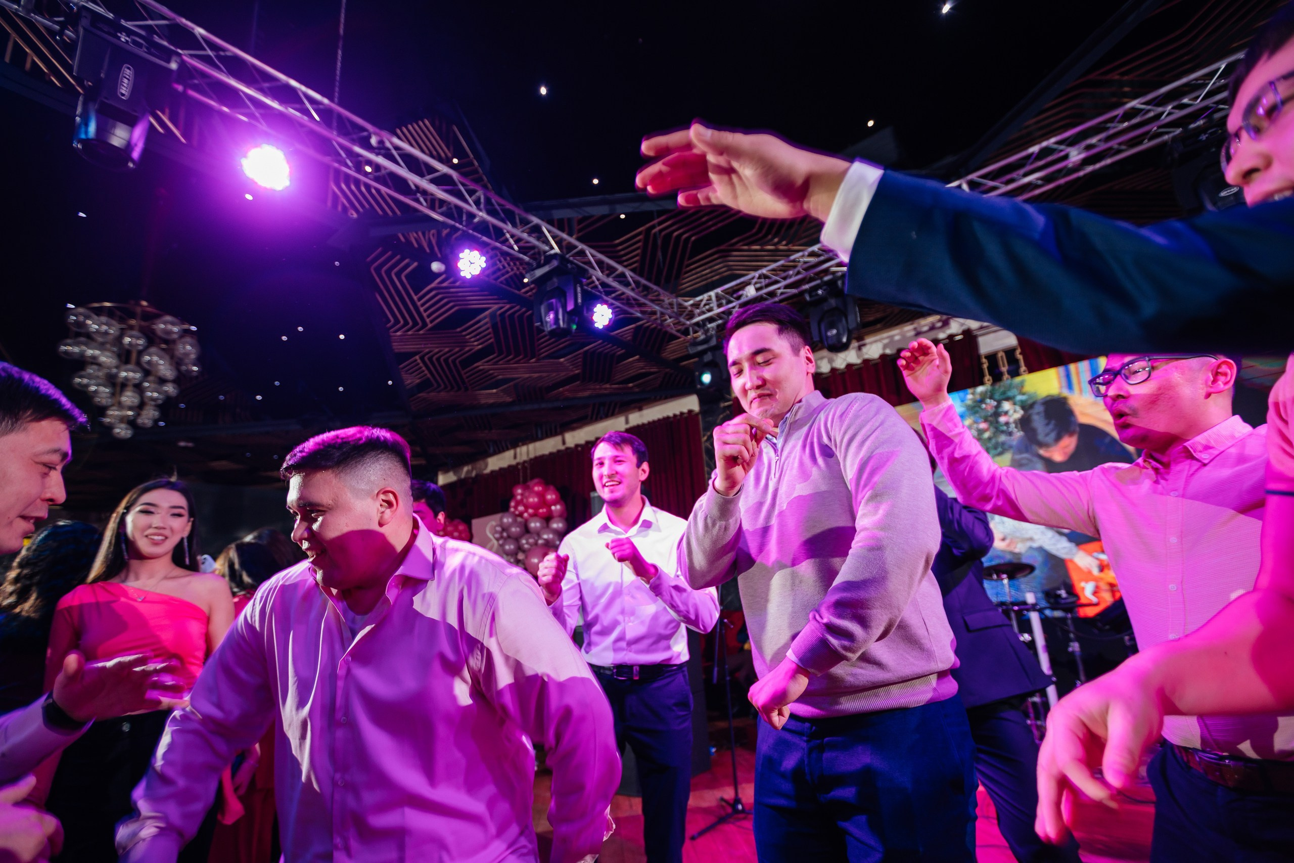 Проект 5. Банкет 1 год. Дата: Февраль 2023. Профессиональный фотограф в городе Астана/Алматы Даурен Сембаев