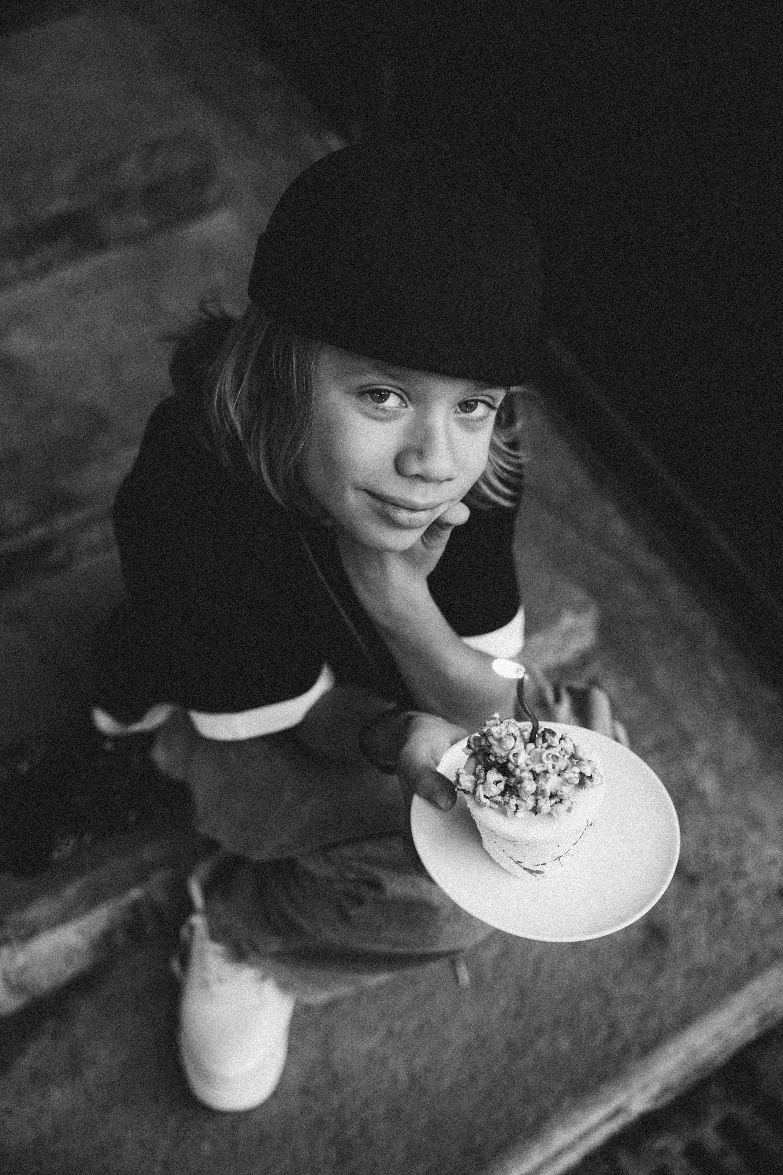 ГЛЕБ. Я фотограф из Москвы к Вашим услугам