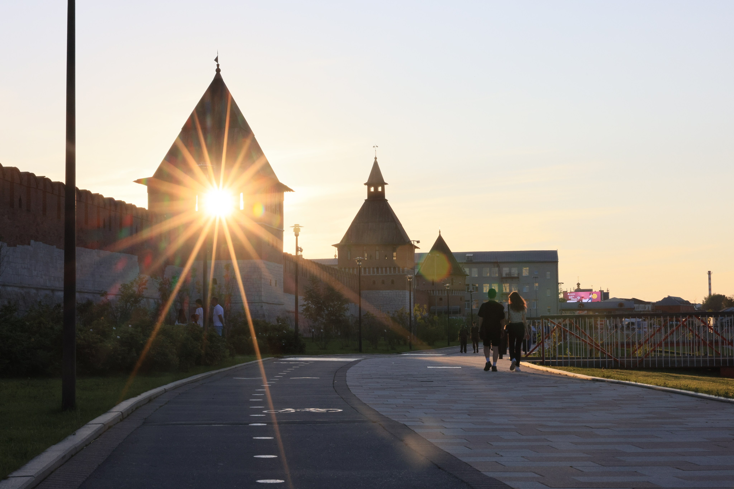 Площадь Ленина, Гостинный двор, Белый дом, Фонтаны, улица Советская. Фотограф в Туле Крупский АнДРей. Фотостудия «КАДР71» в Туле