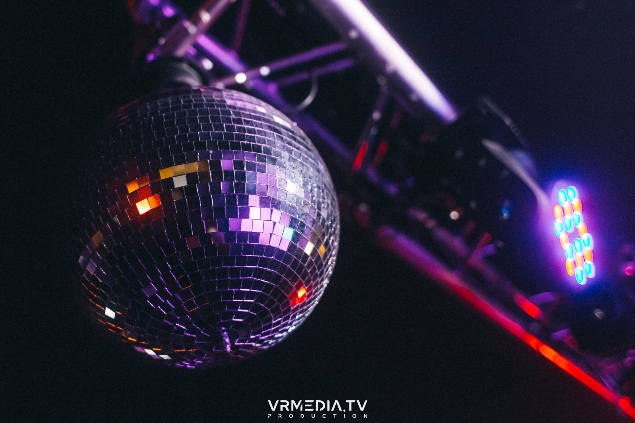 MERRY CHRISTMAS в караоке-баре «Volna»