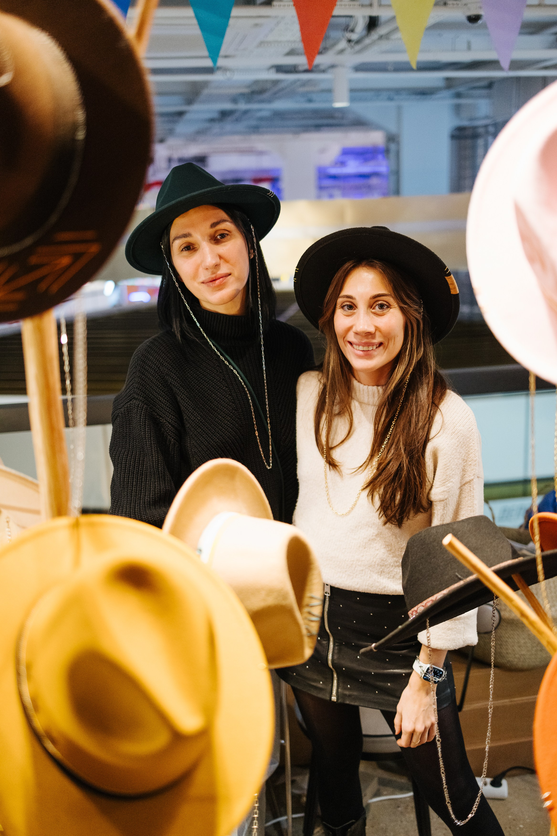 23–24 декабря 2023 в «Три вокзала. Депо» / День 2 / фото Валерий Белобеев. Фотоотчеты «Ламбада-маркета»