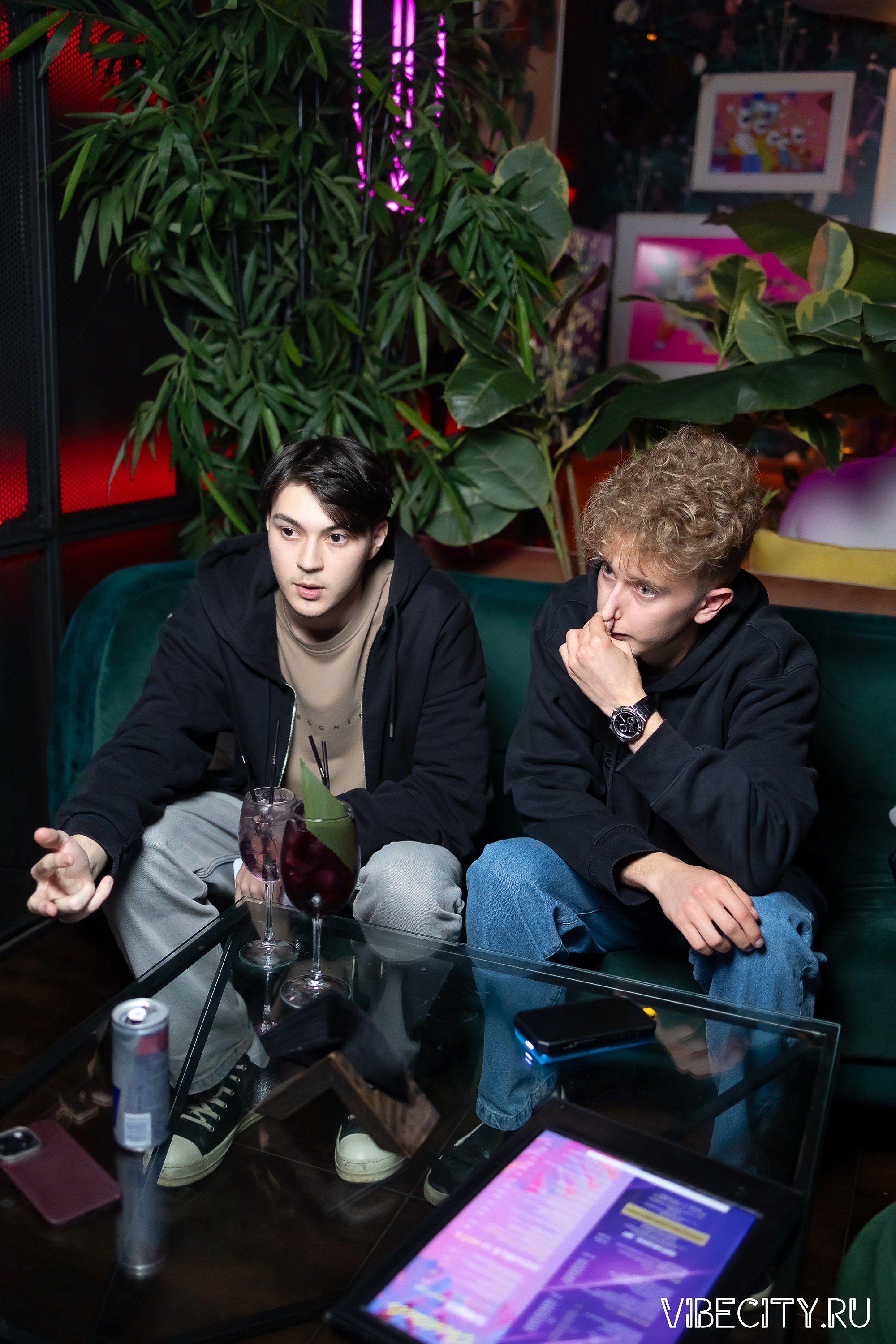 DOUBLE U. VIBECITY.RU Вайб Сити Ру Фоторепортажи Фотоотчеты Калининград