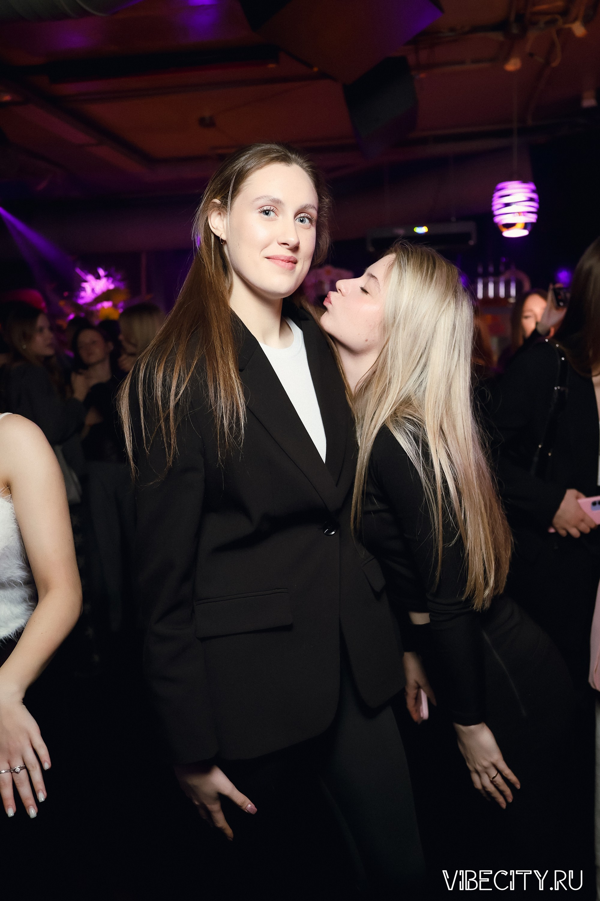 DOUBLE U. VIBECITY.RU Вайб Сити Ру Фоторепортажи Фотоотчеты Калининград