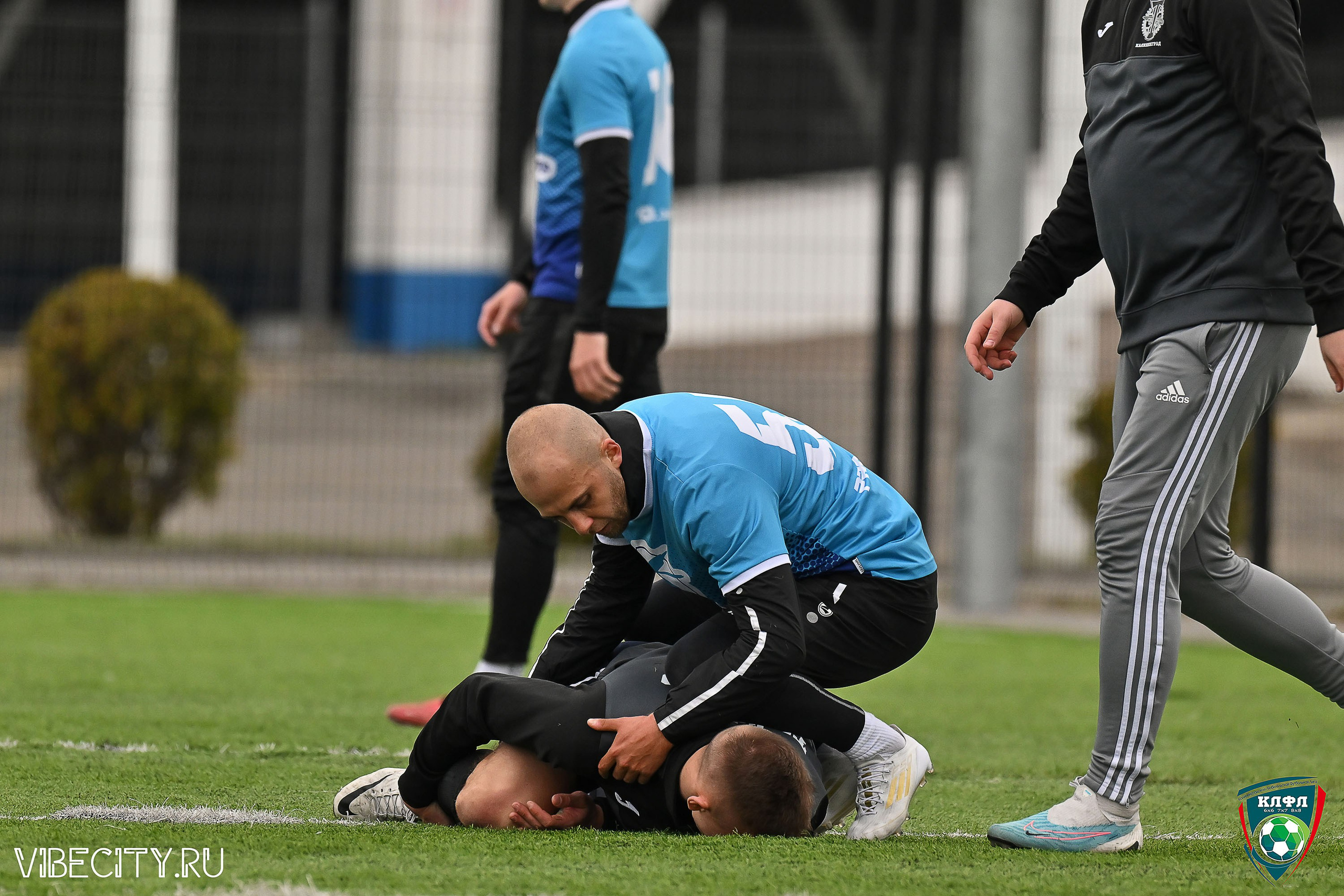 XX ЧЕМПИОНАТ КАЛИНИНГРАДСКОЙ ЛФЛ КАНЦМАРКЕТ39 сезона 2024–2025 гг. VIBECITY.RU Вайб Сити Ру Фоторепортажи Фотоотчеты Калининград