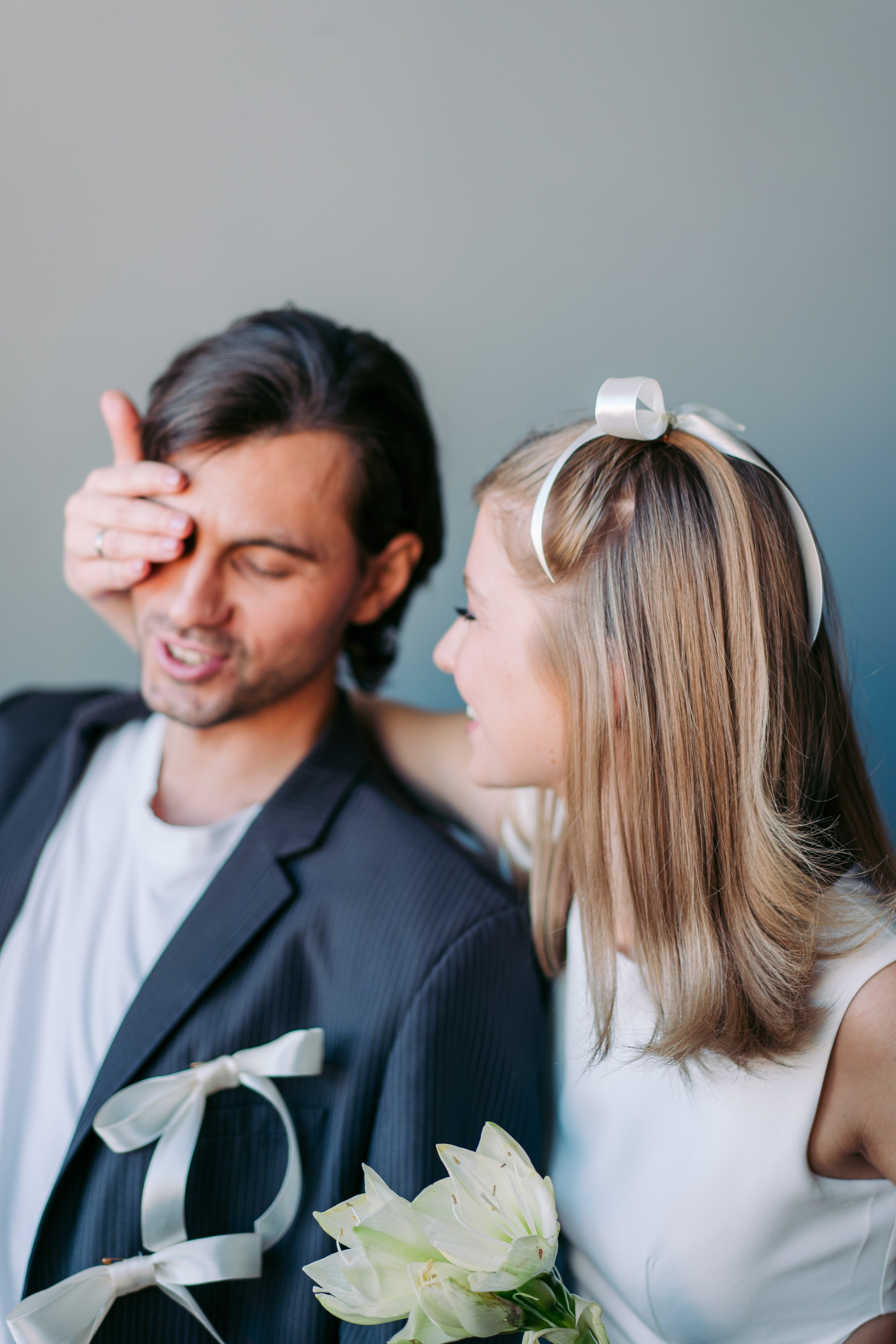 Свадебная фотосессия для двоих в студии, камерная свадьба в Москве