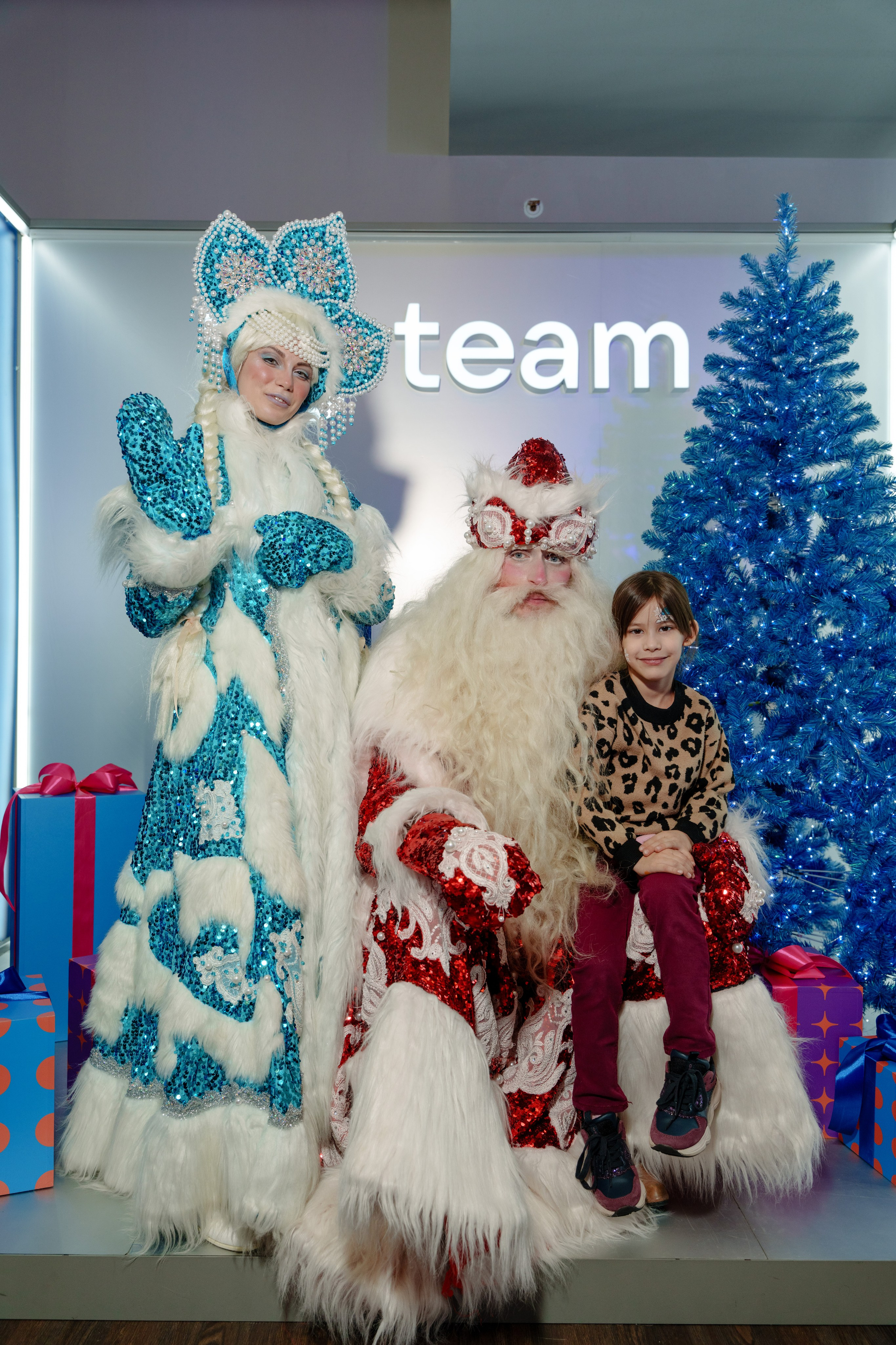 Репортажный фотограф VK Елка. Репортажный фотограф Москва Сергей Дружинин