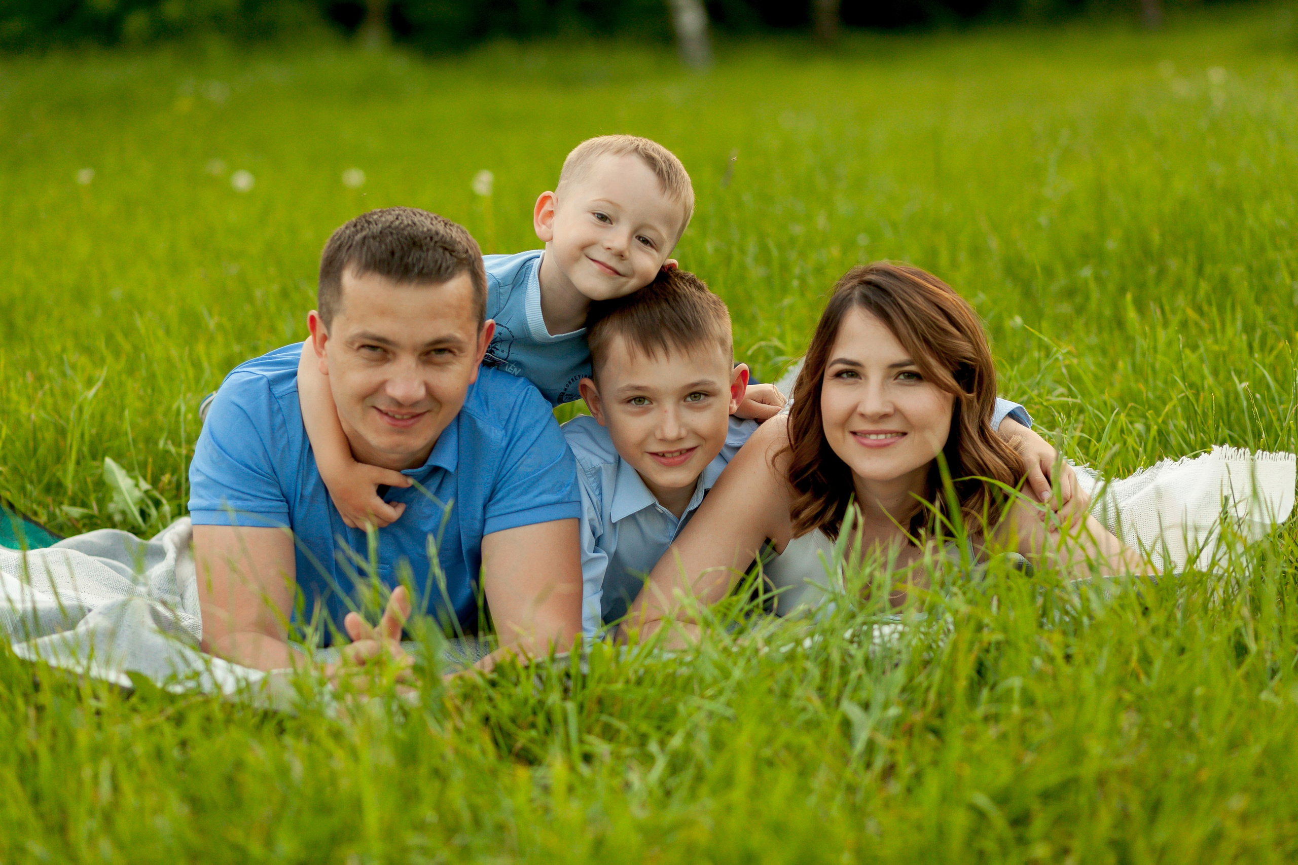 Фотосессия весной. Выпускные альбомы Казань. Семейный и детский фотограф Михаил Мигачев
