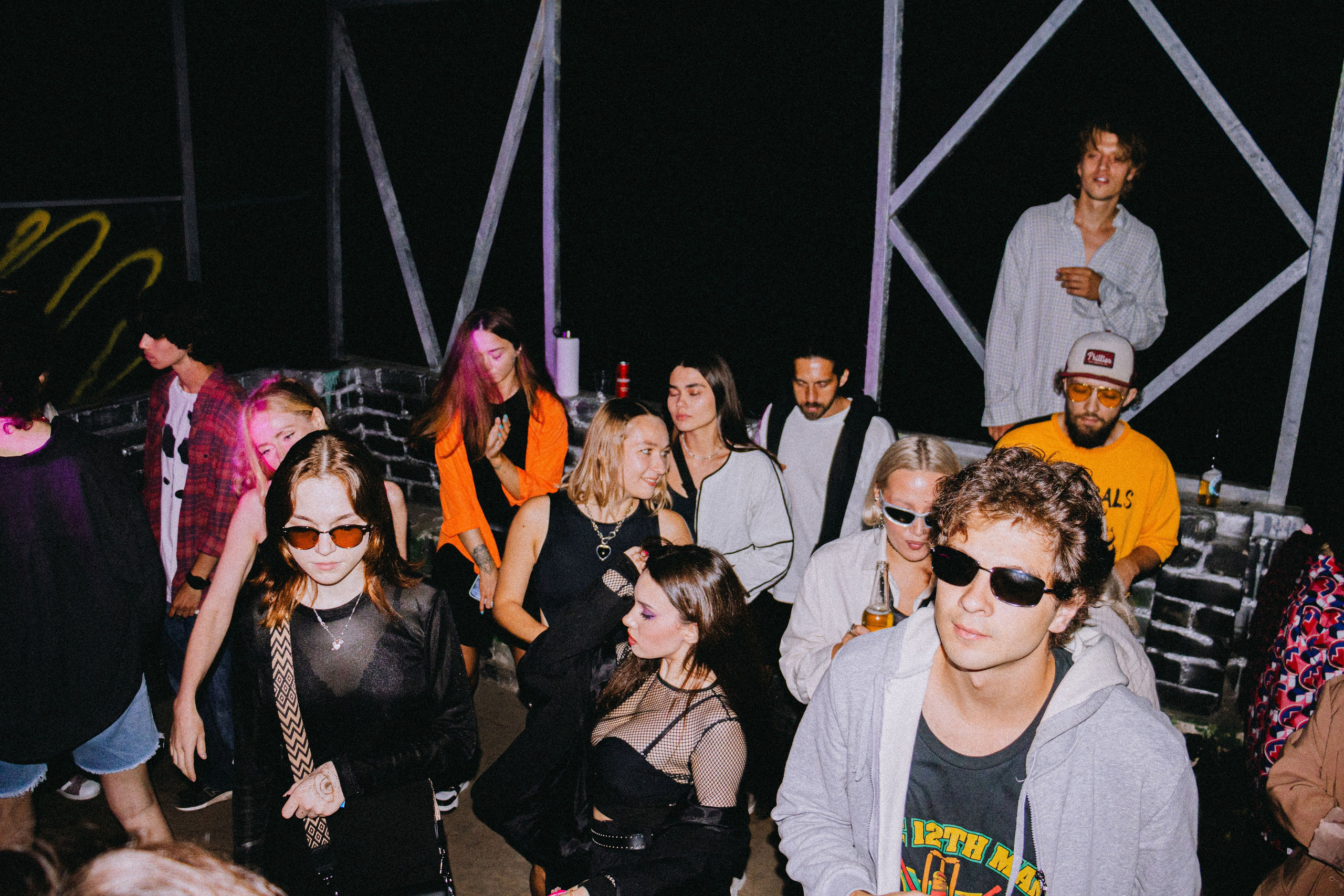 Тусовки. Фотограф Егор Огородов