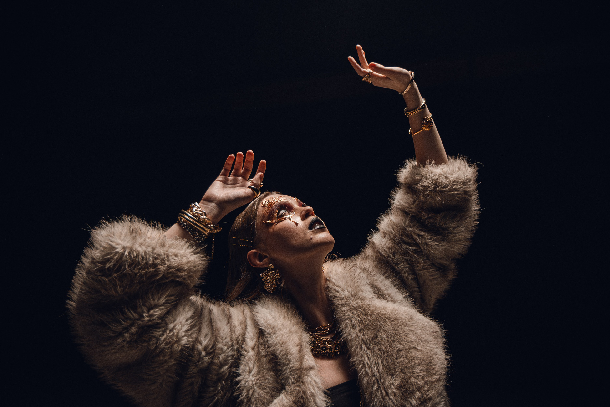 Бэкстеджи. Фотограф Егор Огородов