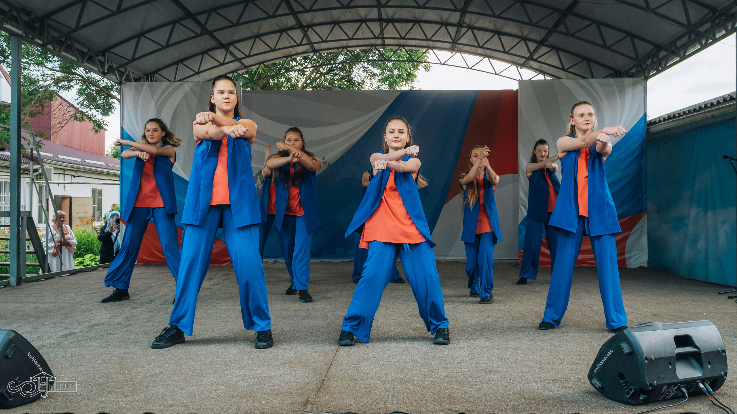 «Вместе мы — большая сила, вместе мы — страна Россия». Новотитаровский Дом культуры