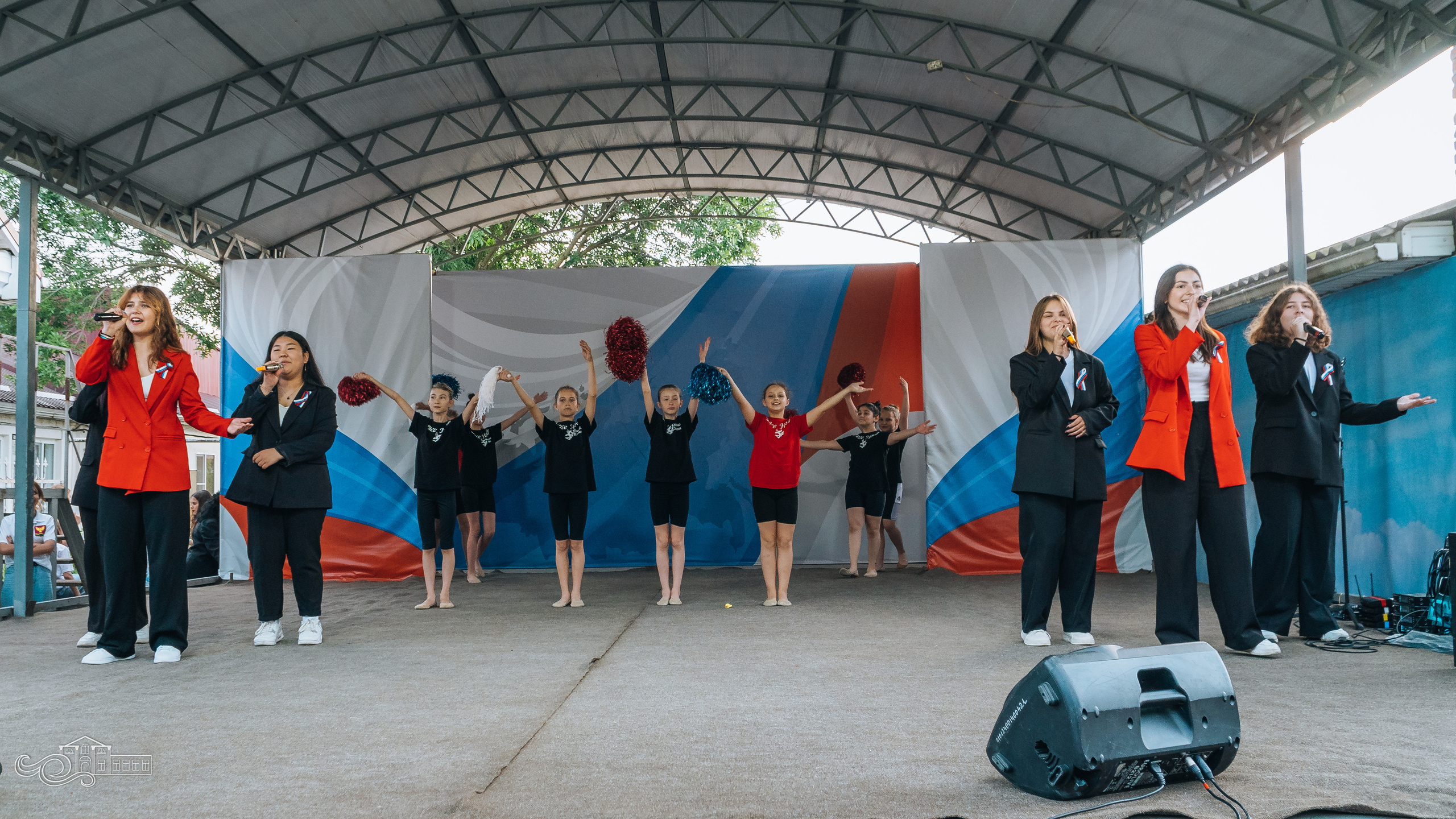 «Вместе мы — большая сила, вместе мы — страна Россия». Новотитаровский Дом культуры