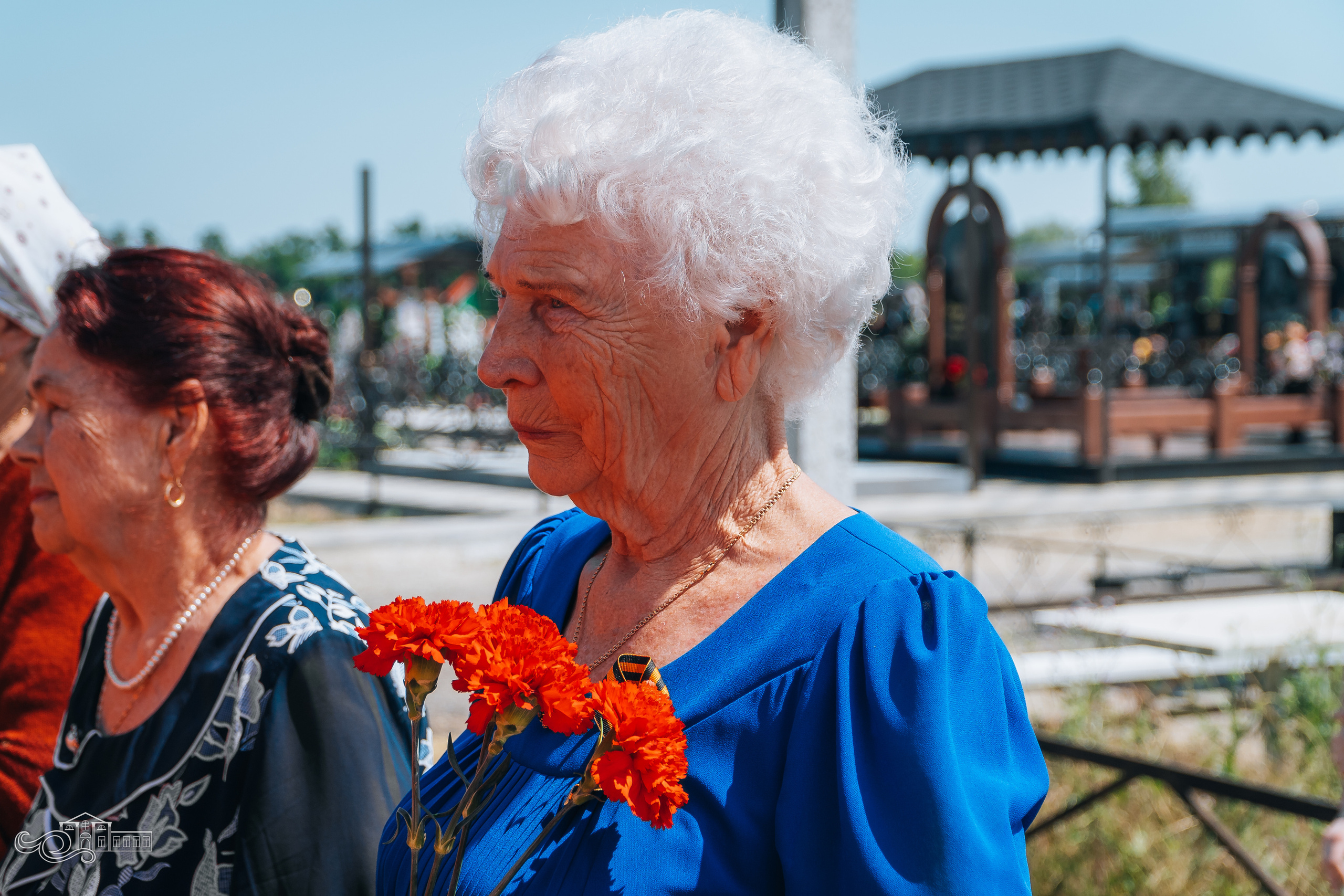 Открытие памятника неизвестным Советским воинам. Новотитаровский Дом культуры