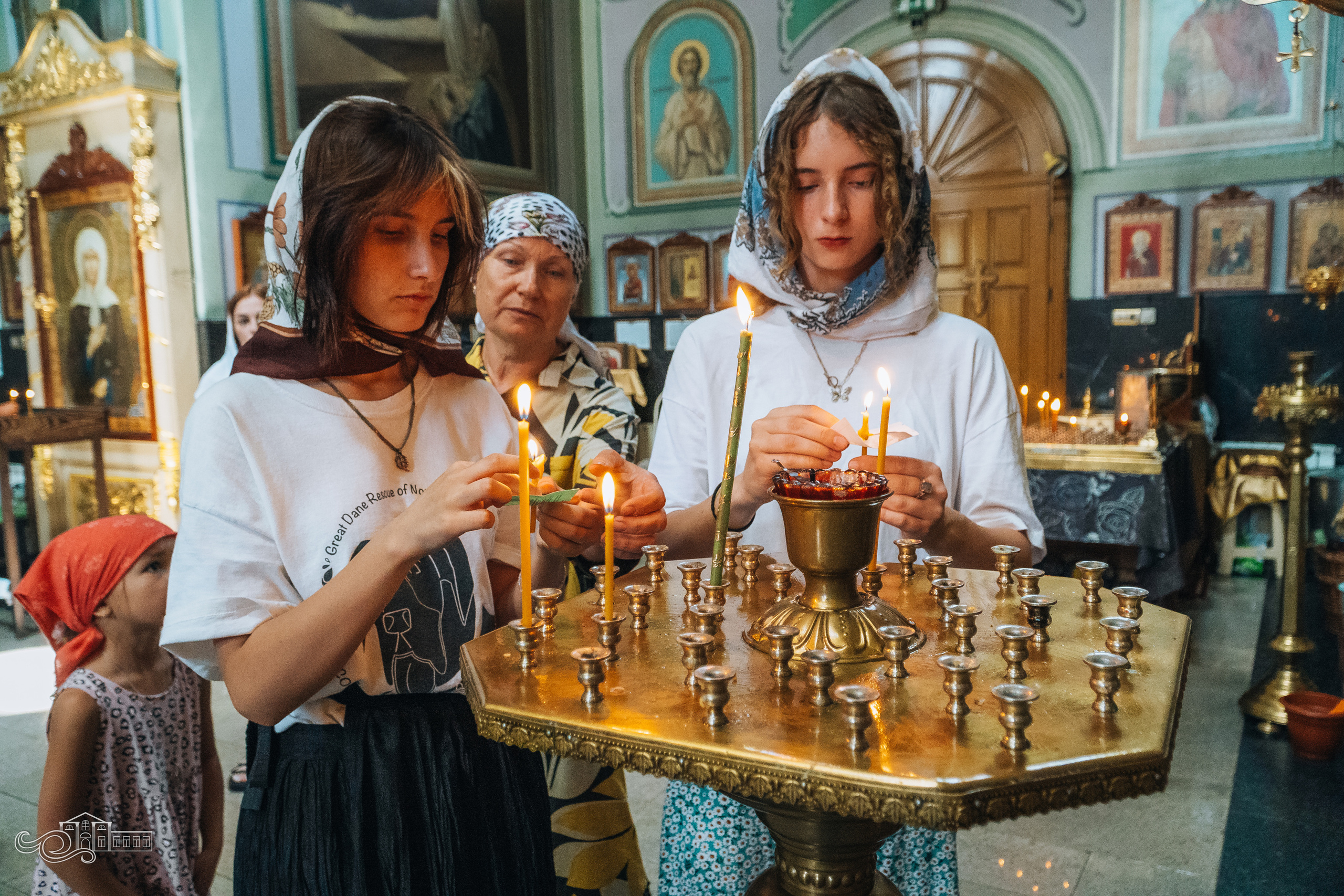 Молебен с учащимися и молодежью. Новотитаровский Дом культуры