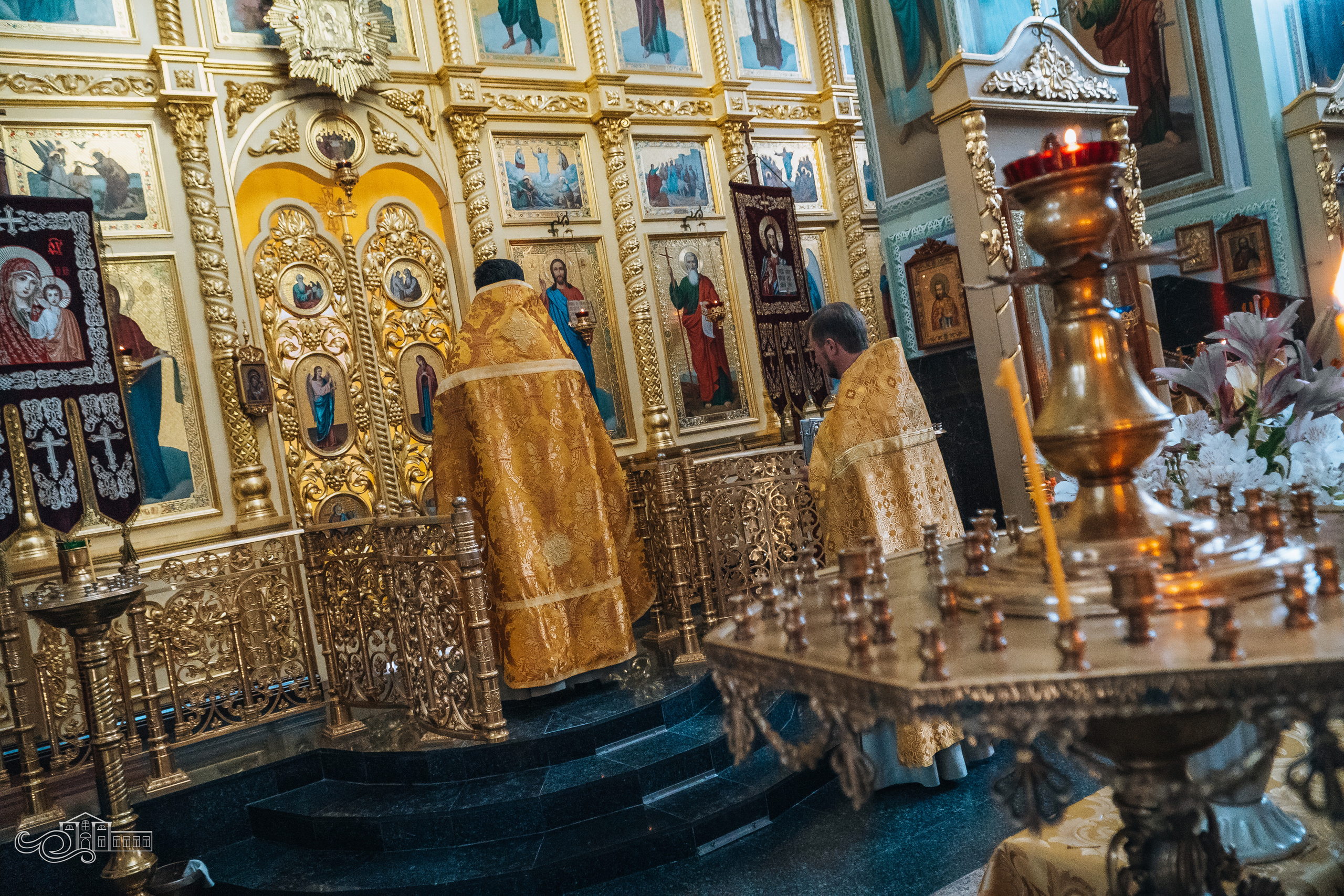 Молебен с учащимися и молодежью. Новотитаровский Дом культуры