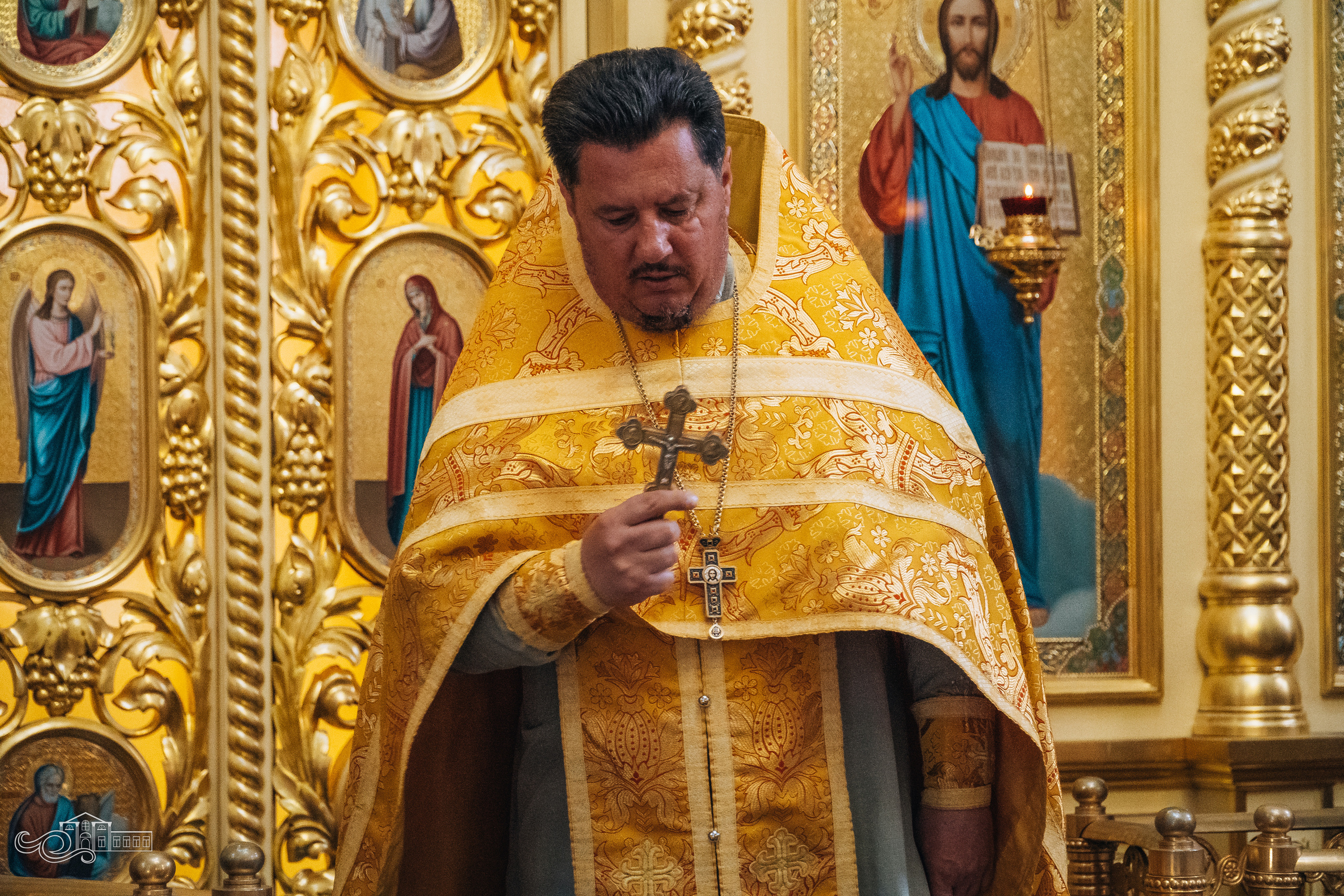 Молебен с учащимися и молодежью. Новотитаровский Дом культуры