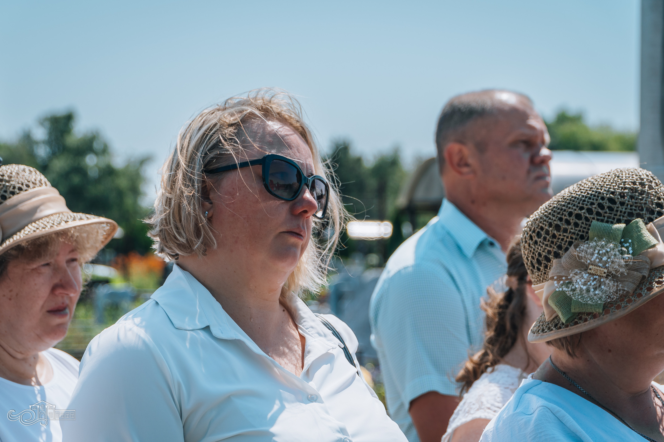 Открытие памятника неизвестным Советским воинам. Новотитаровский Дом культуры