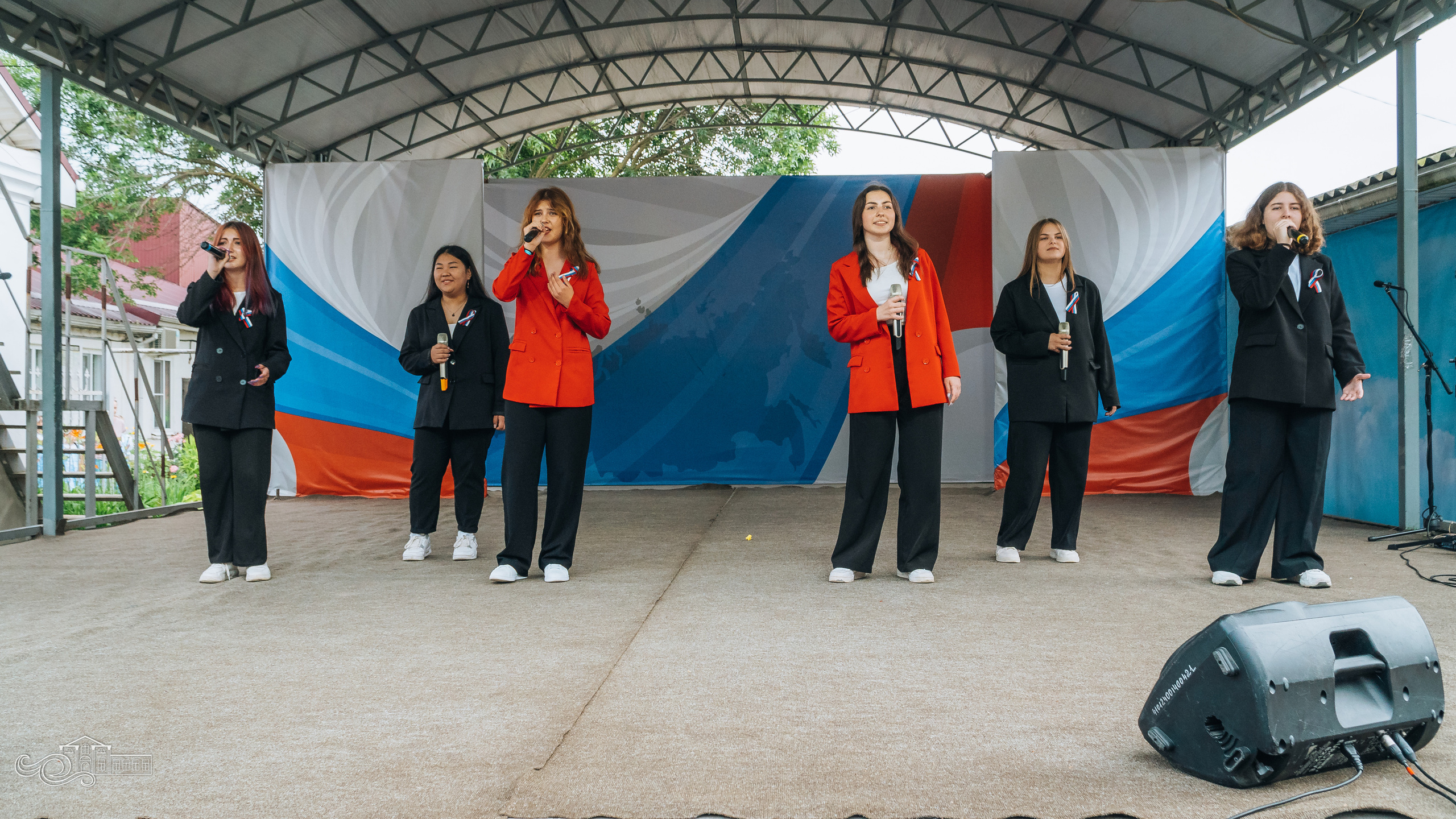 «Вместе мы — большая сила, вместе мы — страна Россия». Новотитаровский Дом культуры